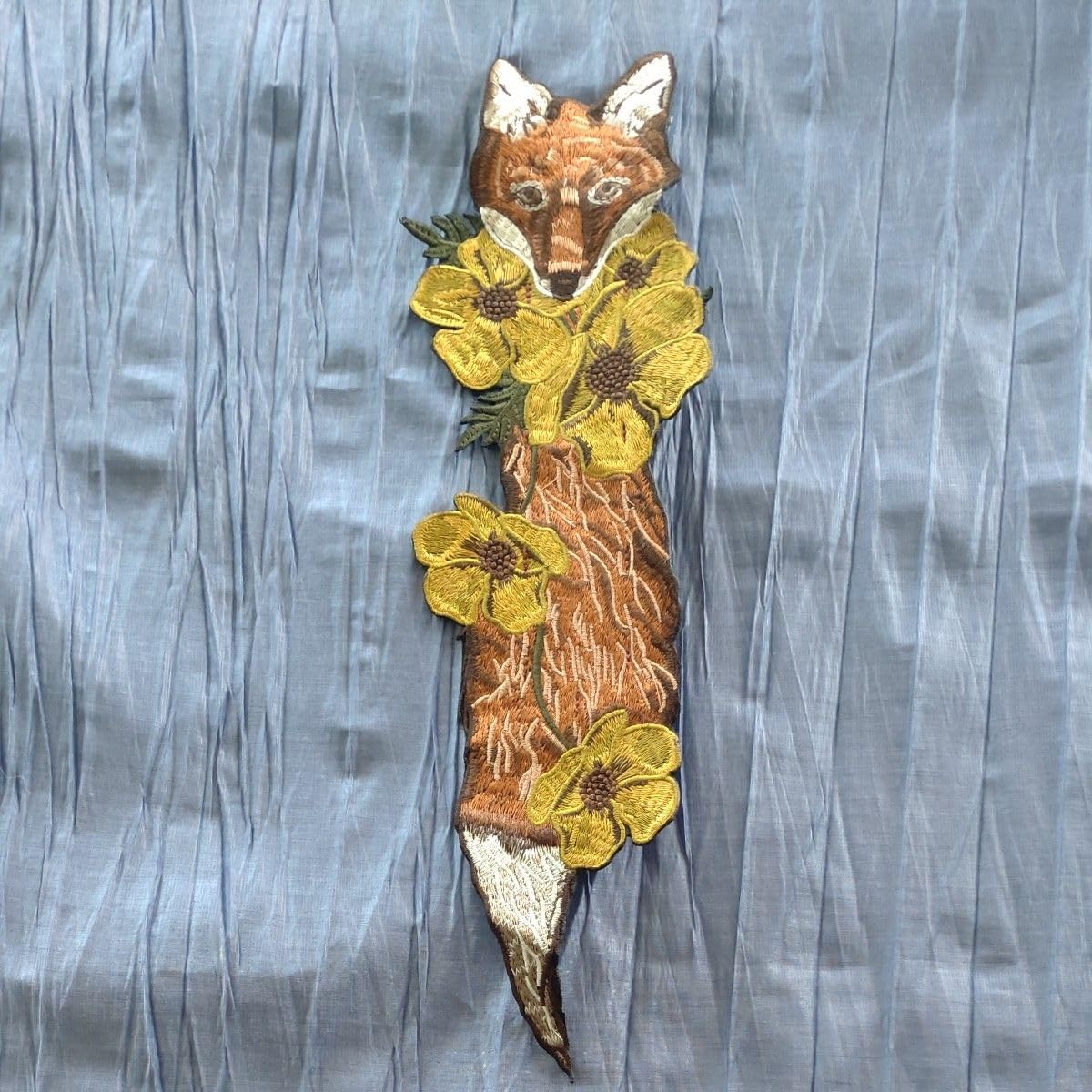 CAMONI 花に遊ぶ狐の刺繍ネクタイ manusmachina