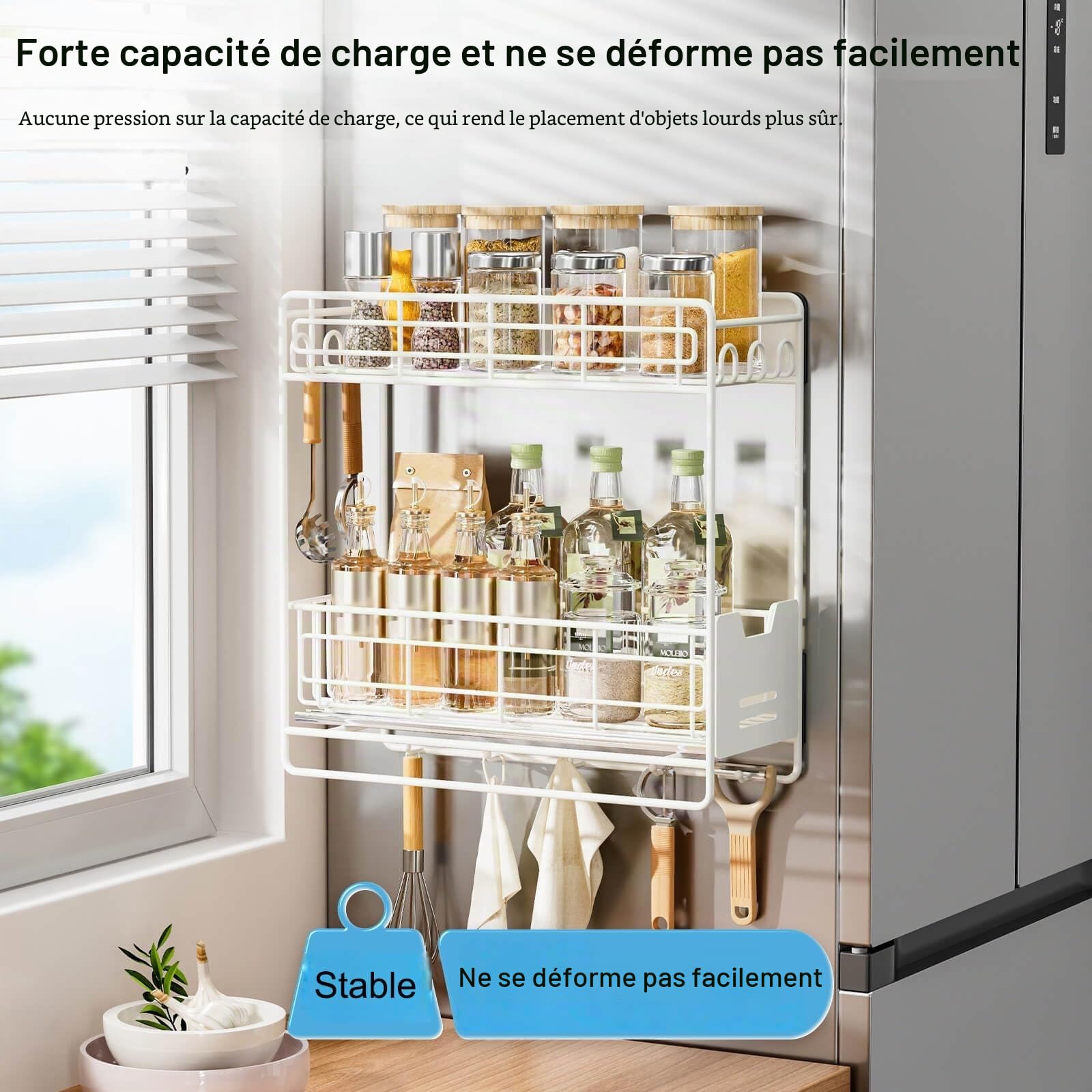 Étagère de rangement magnétique à épices pour réfrigérateur, organiseur de réfrigérateur blanc avec couches coulissantes, étagère magnétique mobile en métal, double étagère magnétique avec 5 crochets