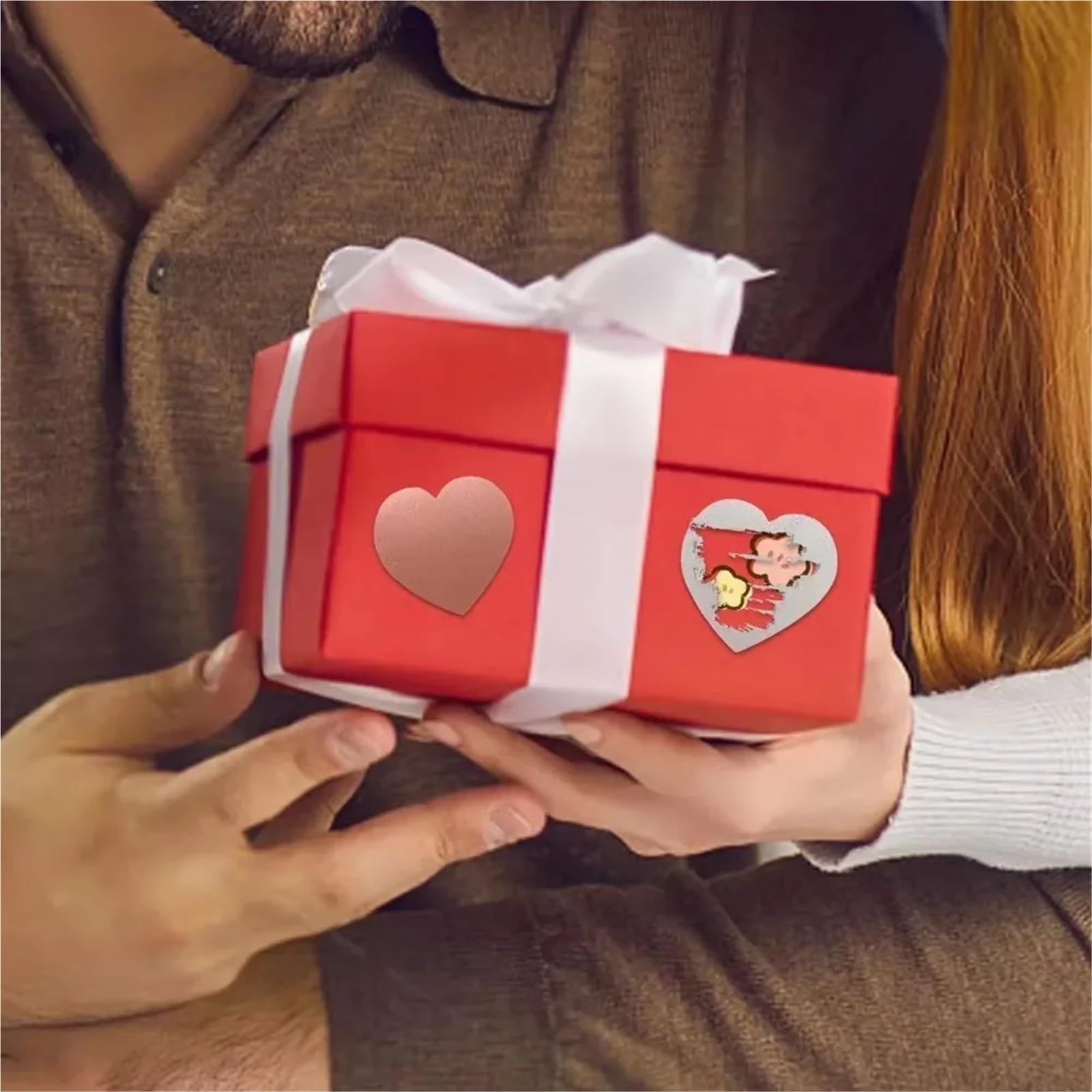 Adesivi da grattare 8 rotoli 300 pezzi/rotolo a forma di cuore Fai te fatti a mano Gioco Scratch Etichette adesive Forniture for feste Decorazione regalo for fai(Gold)