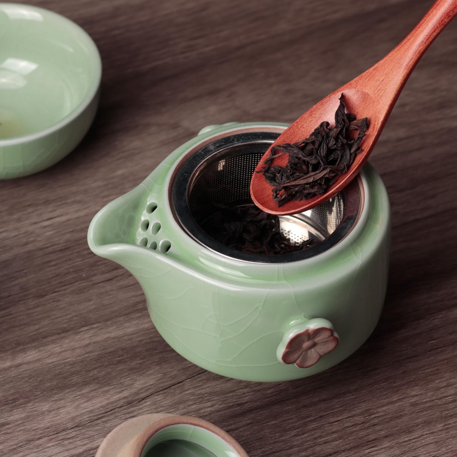 Travel Tea Set Ceramic Tea Pot Set Chinese Kung Fu Teapot Porcelain Gongfu Teacups with Infuser, Portable Bag 1 Pot 2 Mini Cup All in One for Home Office Outdoor Picnic Camping Hotel - Image 2