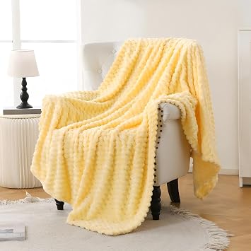 Bnuitland Light Yellow Flannel Throw Blanket 50X40 inches, 300 GSM Fleece Cozy Warm Soft Lightweight Bed Sofa Blanket for Babys and Pets, Suitable for All Seasons