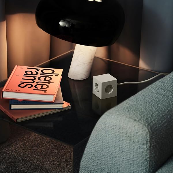 Regleta Cubo Magnética AVOLT Square 1 – Organiza Tus Enchufes en el Escritorio – 3 Enchufes y 2 Puertos – Diseño para Oficina y Hogar (Nomad Sand, USB-C 1.8m) - 4