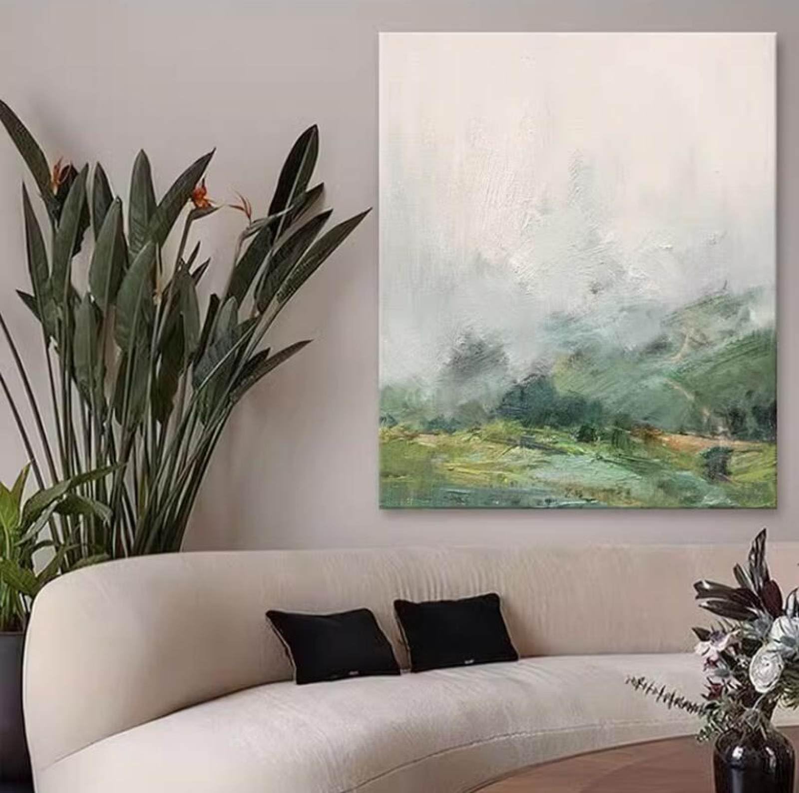Toile abstraite montagne brumeuse pour sublimer la décoration de votre salon moderne