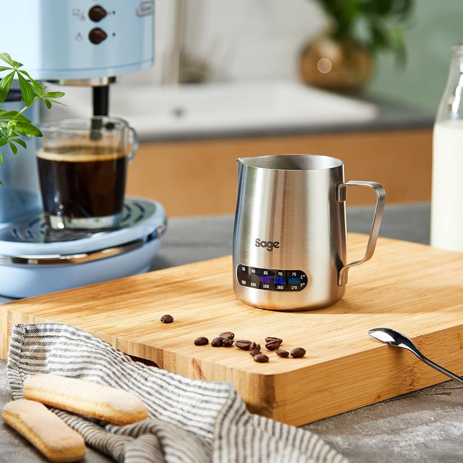 Sage - Temp Control Milk Jug - Milchkännchen - Milchkanne mit integriertem Thermometer - Gebürsteter Edelstahl