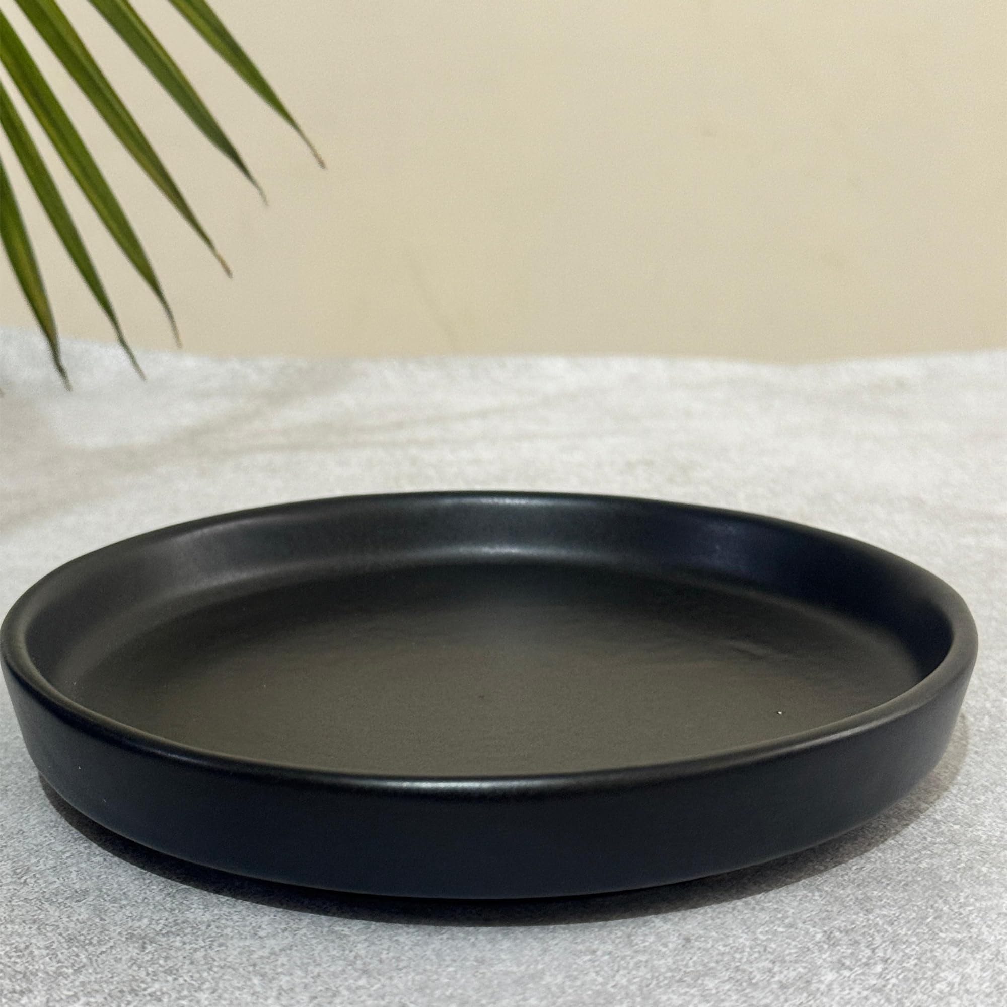 Lupaava Ceramic Dinner Plate Dinnerware Serving Plate Microwave, Oven, and Dishwasher Safe 7 Inch
