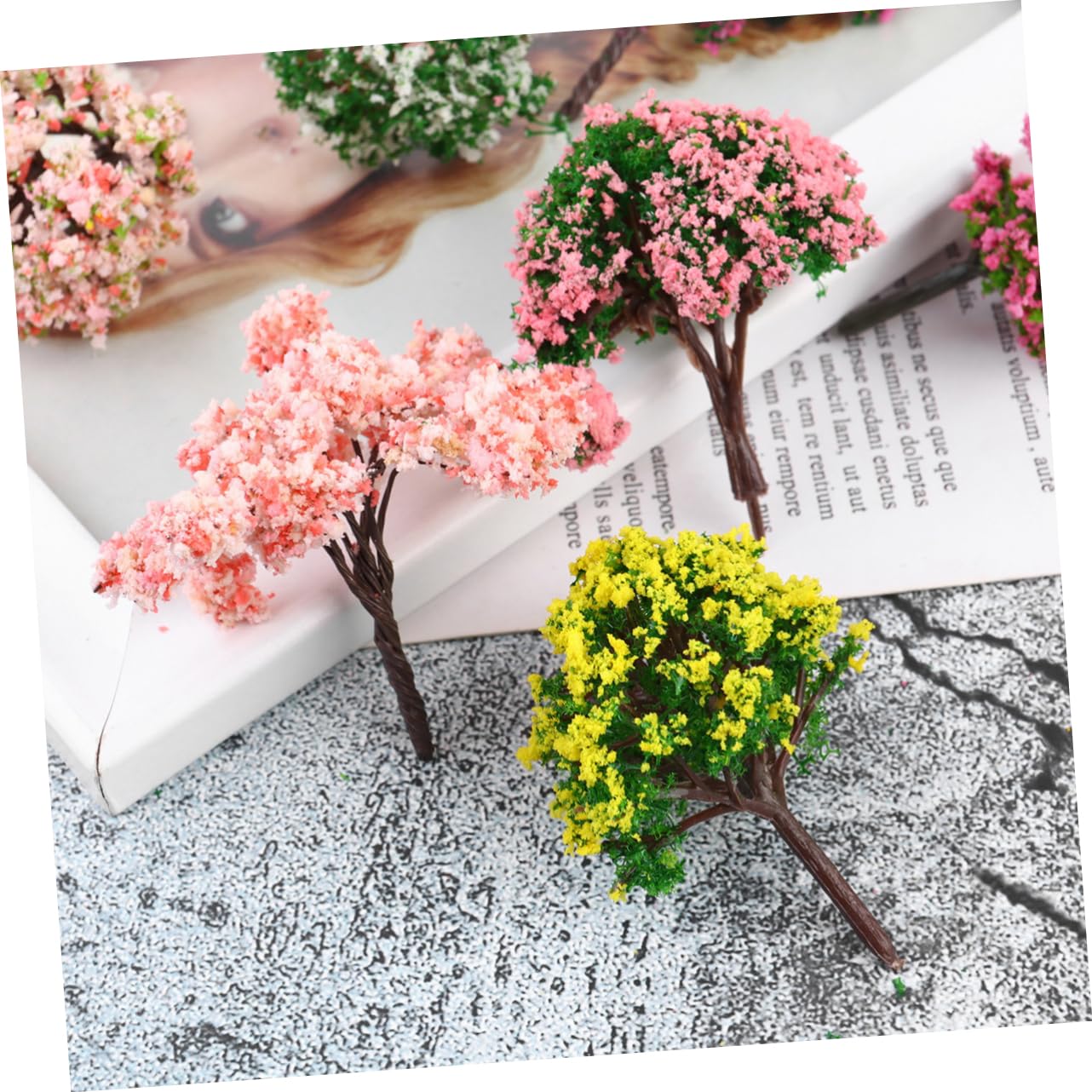 STOBAZA 81 STK Mikro-landschaftsdekoration Künstliche Modellbahnlandschaft Bäume Mini-künstliche Pflanzen Zubehör Für Mikrolandschaften Heimdekoration Bonsai-baumschmuck Miniatur