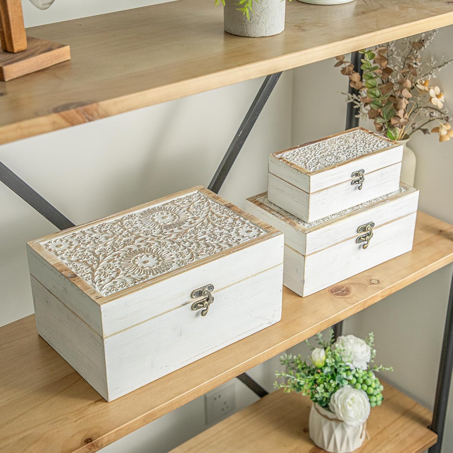 Set of 3 Decorative Wooden Boxes, Rustic Farmhouse Keepsake Box Decorative Boxes with Hinged Lid and Floral Carved Design, Wood Storage Box for Home Decor, White