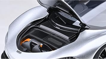 Speedtail Supernova Silver Metallic with Black Top and Suitcase Accessories 1/18 Model Car by Autoart 76090