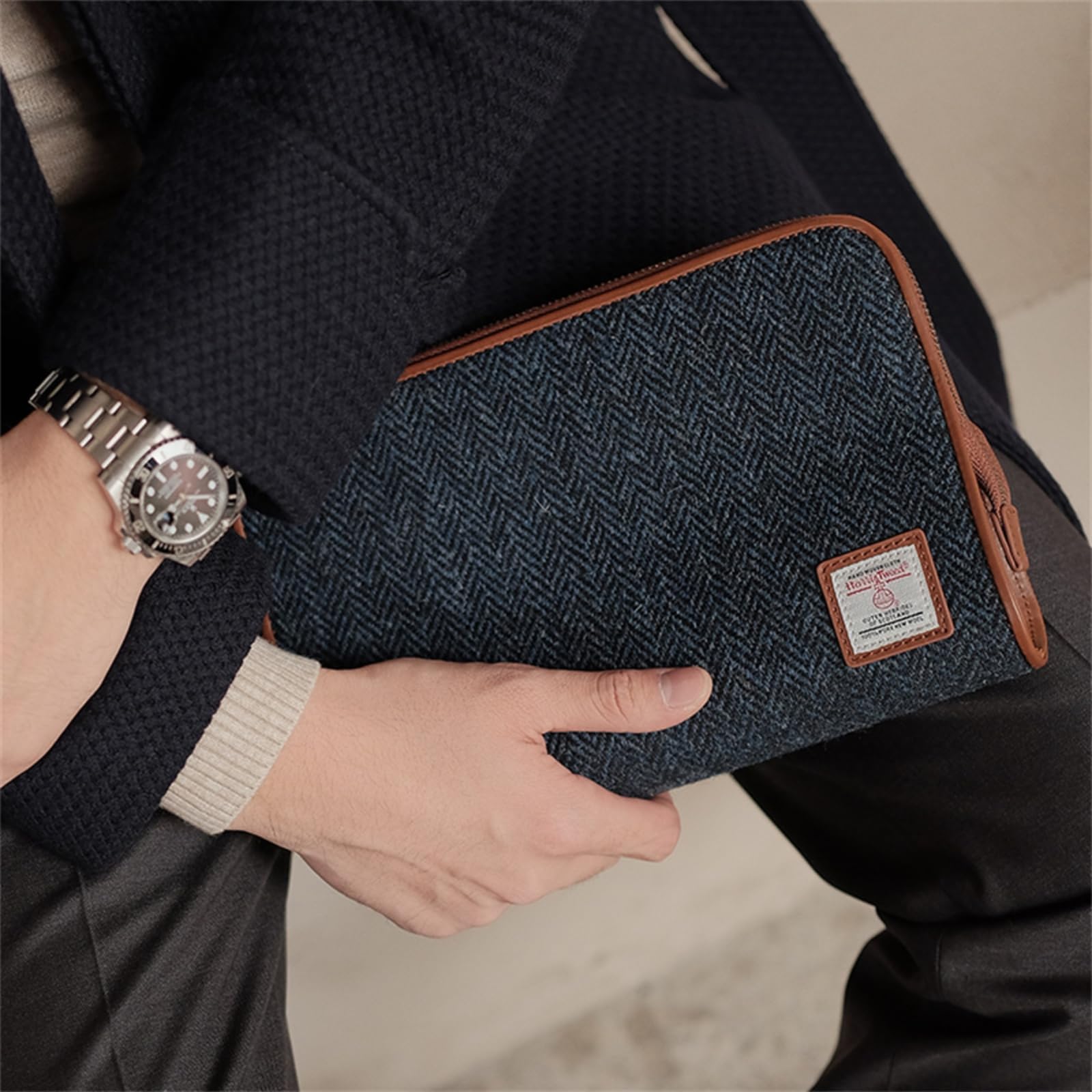 TAILORMAP Harris Tweed - Pochette da uomo in lana e pelle, borsa da polso da lavoro, grande borsa a busta