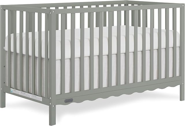 Dream On Me Synergy Wave 5-in-1 Convertible Crib in Seagrass, JPMA & Greenguard Gold Certified, Converts from a Baby Crib to a Toddler Bed, Daybed, and Full-Size Bed