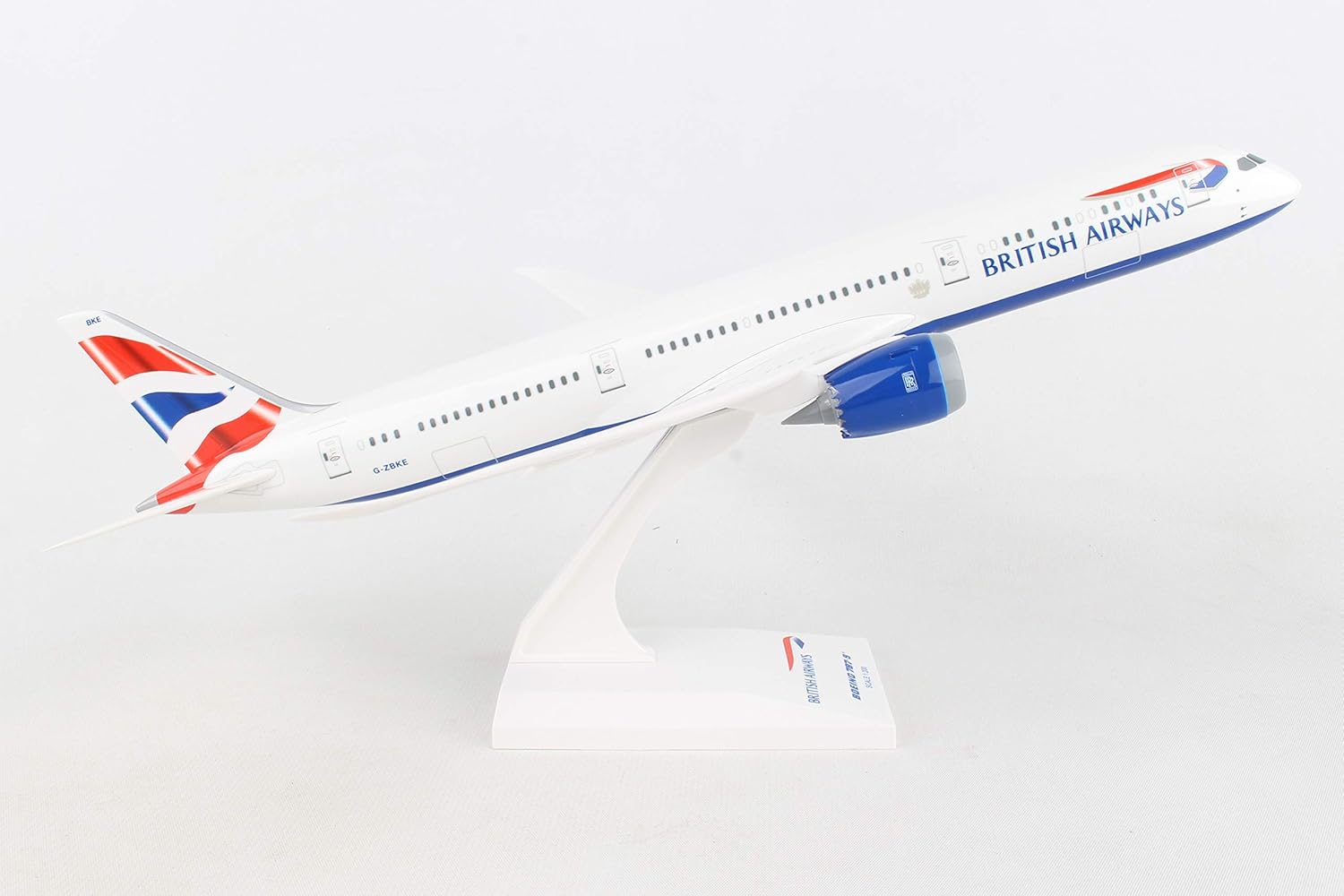 Skymarks British Airways Boeing 787-9 Dreamliner 1/200 Scale Model – Officially Licensed Collectible with Snap-Fit Assembly & Display Stand for Ages 14+