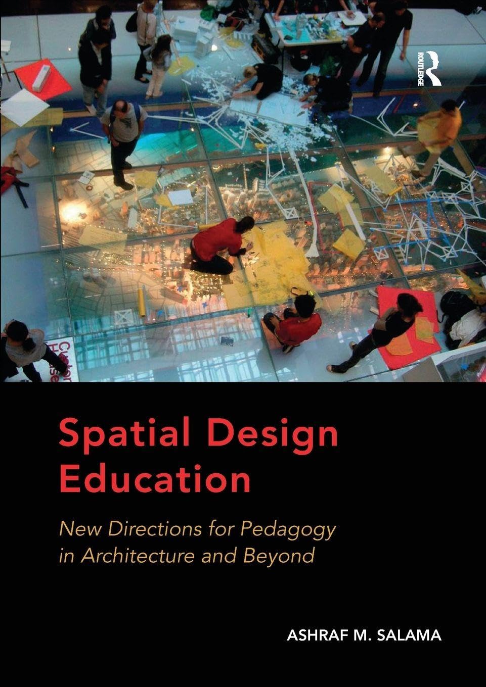 Spatial Design Education : Résoudre les problèmes d'aménagement et de manque d'espace