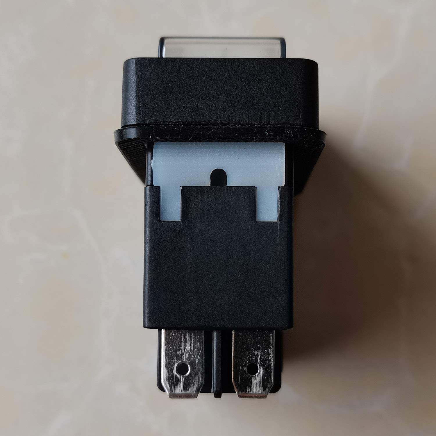 DZ-6 4 Pins Interrupteur électromagnétique avec mise hors tension et protection contre la tension Interrupteurs à bouton-poussoir marche-arrêt pour équipement électrique industriel 250V 16A IP55