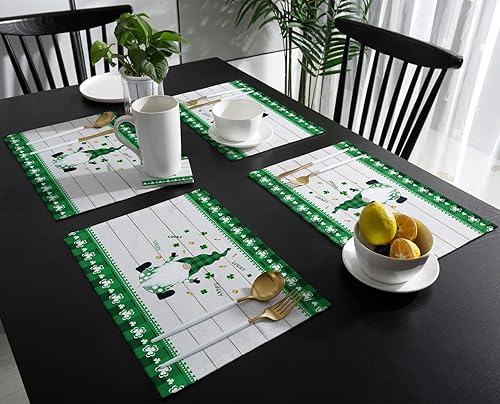 Vista 614 de Juego de 6 manteles individuales rojos para el día de San Valentín, diseño de corazón de San Valentín, resistentes al calor, lavables, manteles