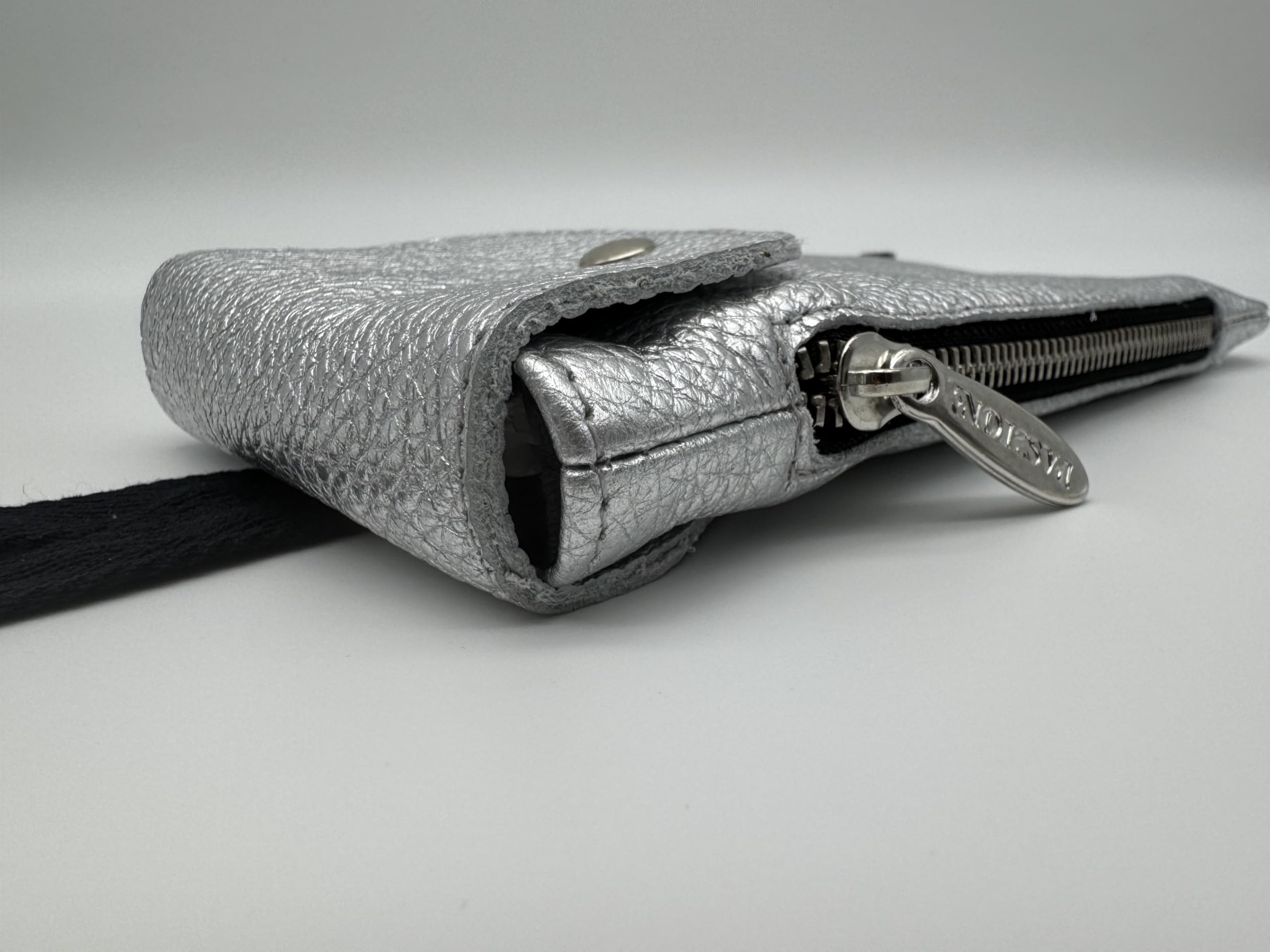 Schutzhülle, Case, Handyhalter, Wallet, Universal aus echtem Leder - Maße 20 x 11,5 x 1,5 cm - Hergestellt in Italien