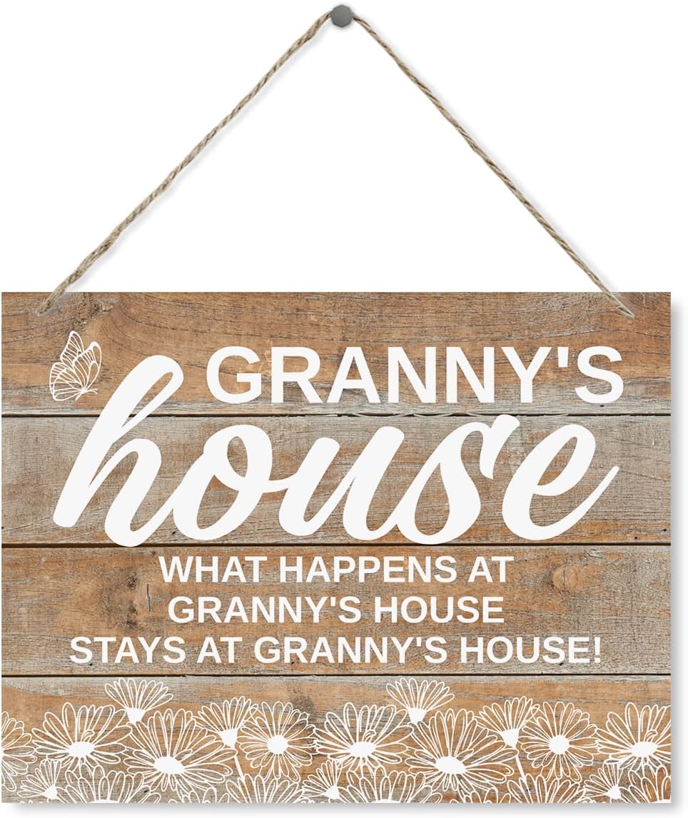 Granny's House Decor Sign, What Happens at Granny's House, Stays at Granny's House Wood Sign, Rustic Daisy Decor Sign, Hanging Wood Decor Sign, Granny's Gift, Gift For Mother's Day Christmas 15"X11.4"