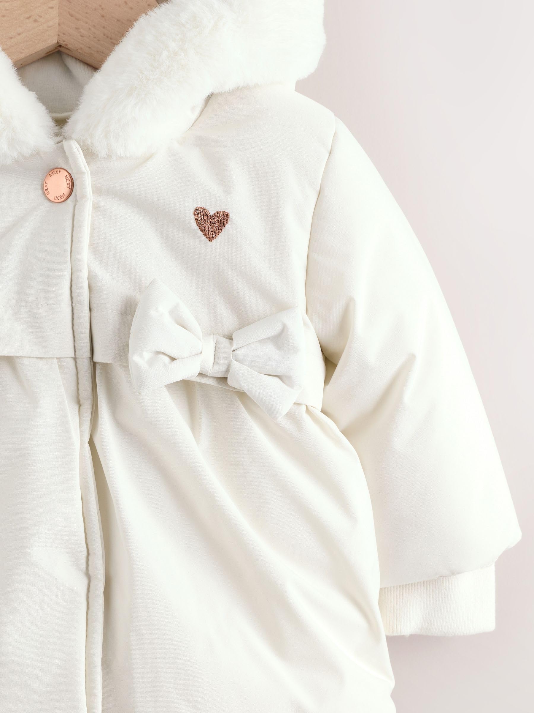 NEXT Bebés niña Chaqueta acolchada con pajaritas para bebé