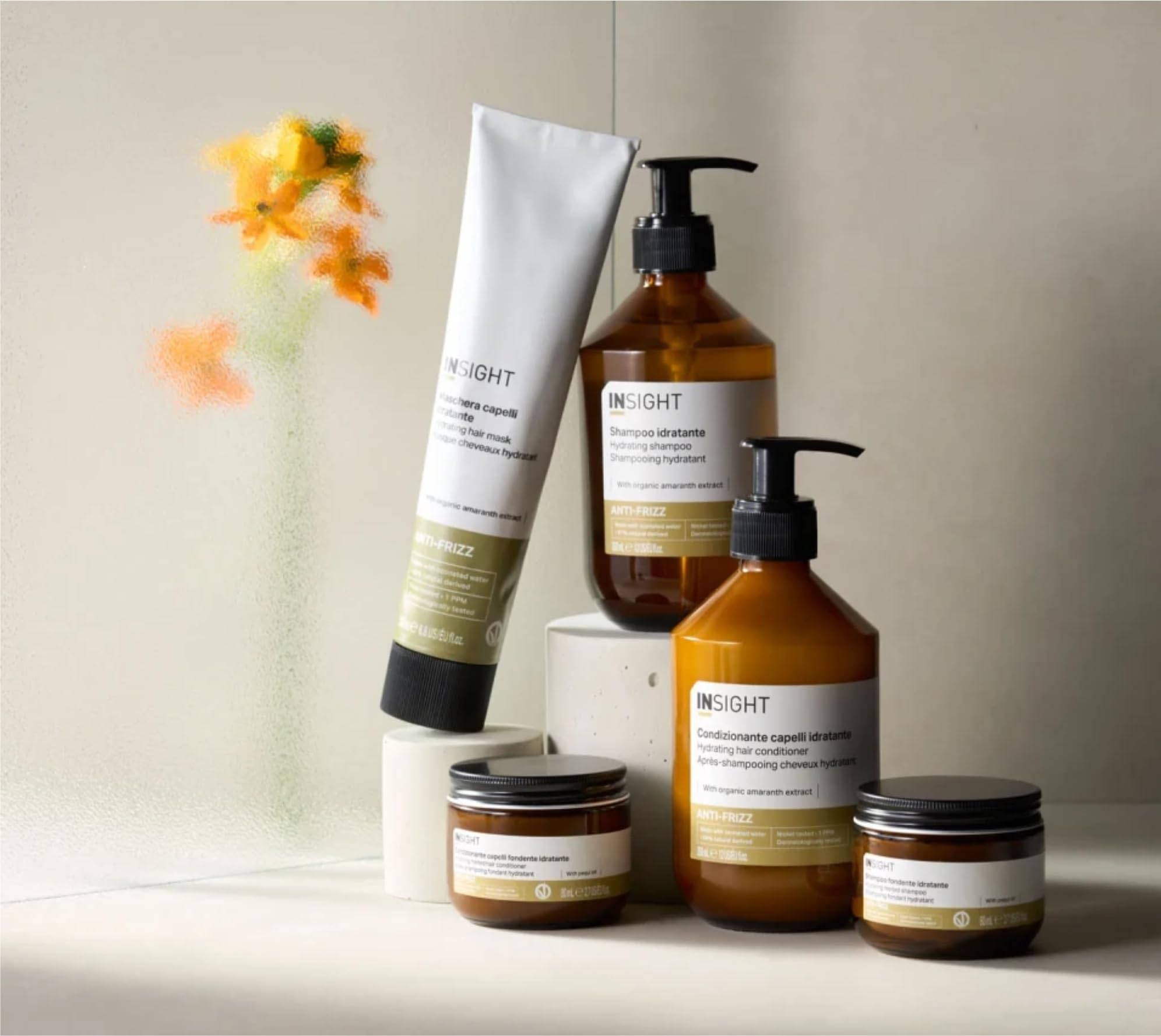 Insight Après-shampooing hydratant anti-frisottis 900 ml | Après-shampoing léger et hydratant conçu pour contrer l'aspect terne et terne des cheveux frisottis | Paquet en verre