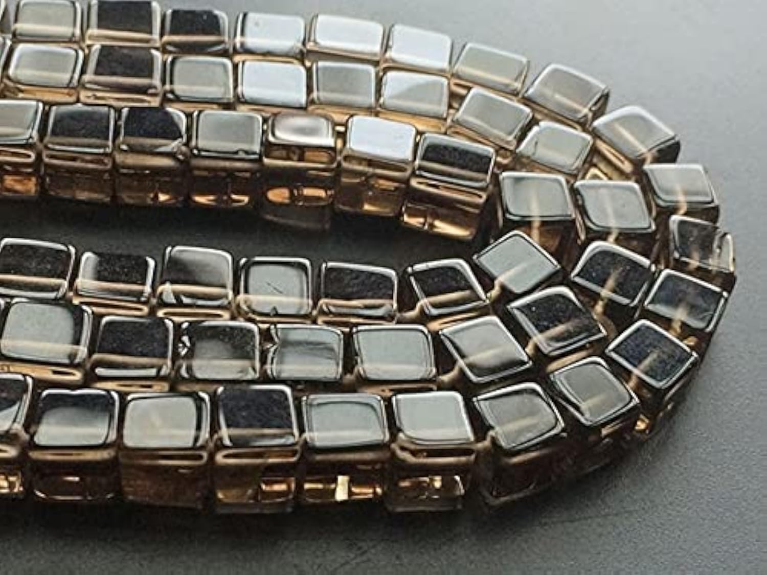 Quartz fumé véritable en perles cubes de 6mm pour création de bijoux uniques