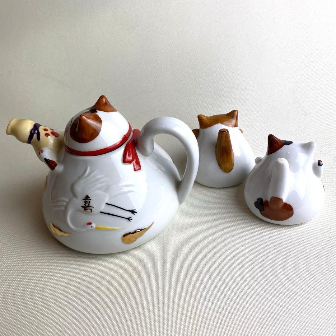 オーダー 猫徳利（大） 猫口2個セット おちょこ・ぐい呑み・徳利 hakuaki 通販 11803590｜Creema(クリーマ) 猫舎道楽堂本舗 招き猫 徳利・ぐい呑セット