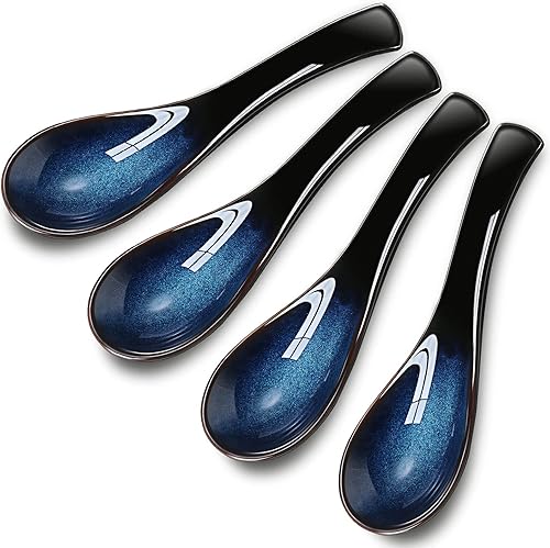 Geiserailie Juego de 4 cucharas de sopa de cerámica asiática de mango largo, cucharas chinas retro azul japonés para ramen, cuchara de sopa adecuada
