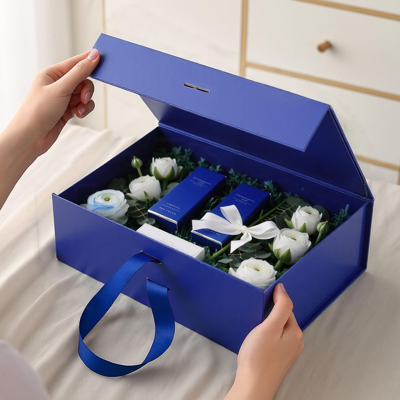 VGOODALL Blue Gift Box with Magnetic Lids, 10.2 x 7.5 x 3.2 Inch Gift Boxes for Presents Anniversary Birthday Celebration