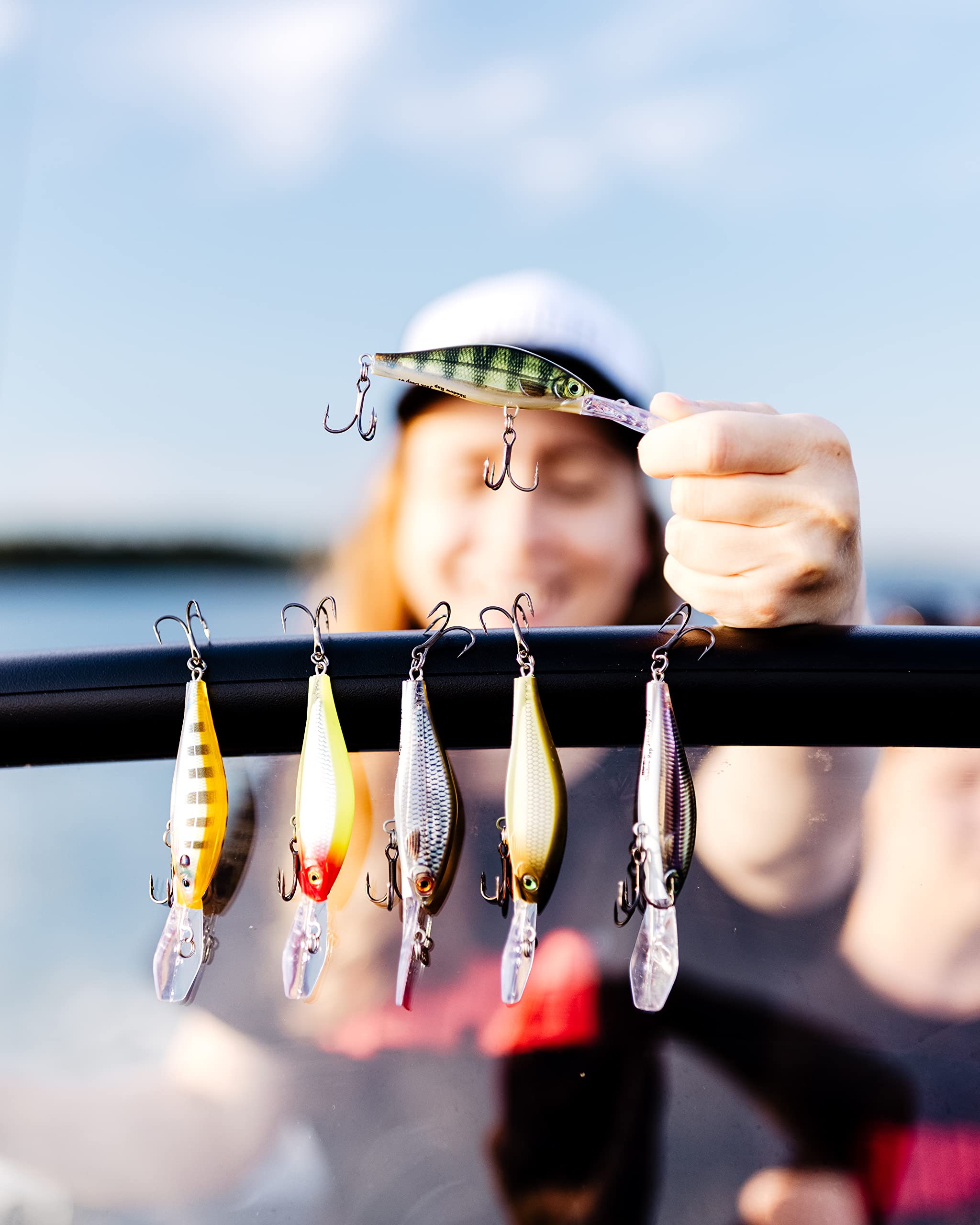 Rapala - Leurre de Pêche Shadow Rap Jack Deep - Construction Plastique - Leurre Pêche d'eau Douce Flottant - Profondeur de Nage 4m - Taille 7cm / 10g - Fabriqué en Estonie Rapala - Leurre de Pêche Shadow Rap Jack Deep - Construction Plastique - Leurre Pêche d'eau Douce Flottant - Profondeur de Nage 4m - Taille 7cm / 10g - Fabriqué en Estonie