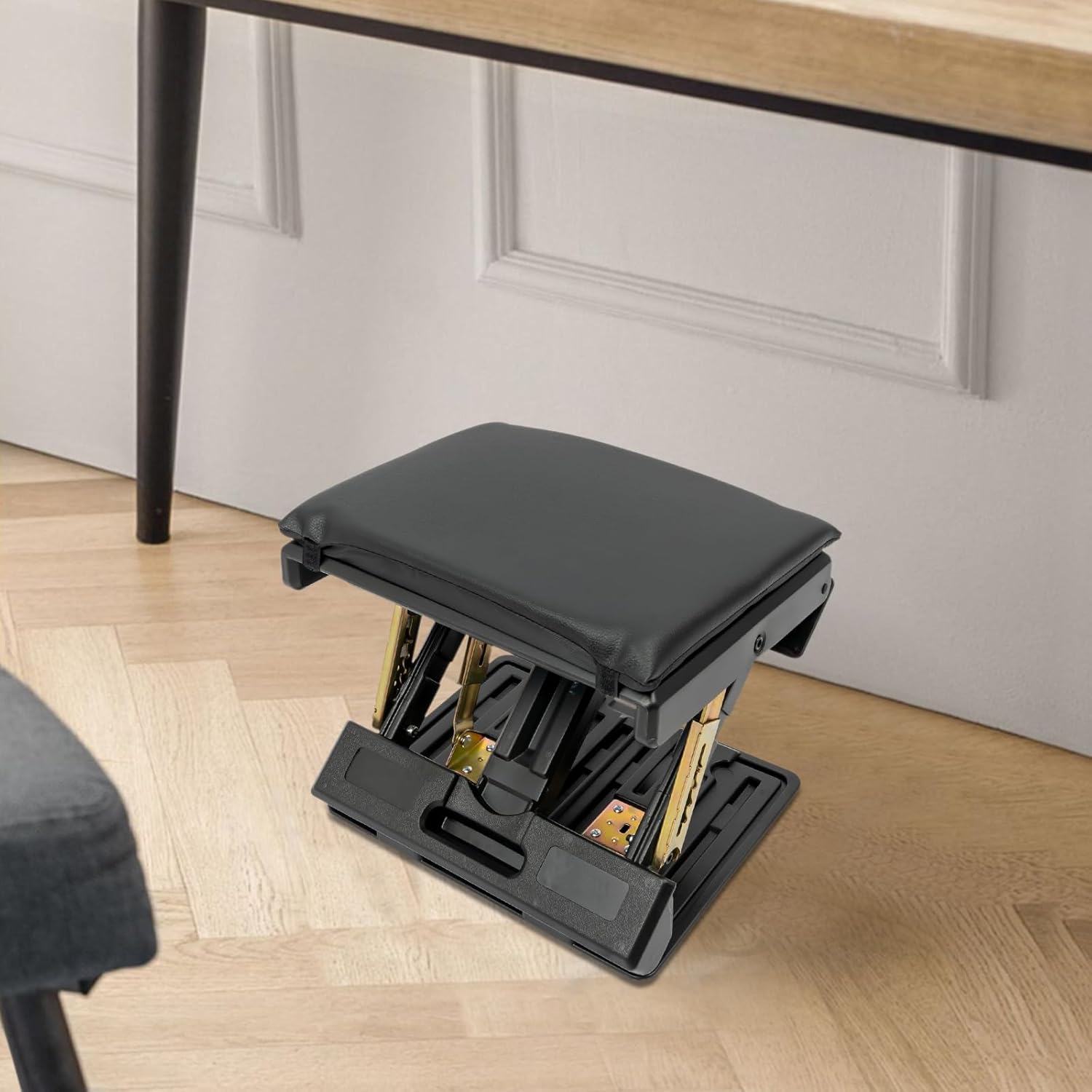 Adjustable Footrest, 4-Level Expanded Footstool Foot Rest Pad Under Desk Footrest, Footrests for Under Desk Foot Stool, Car Desk Footrests, Office Foot Rest Under Desks