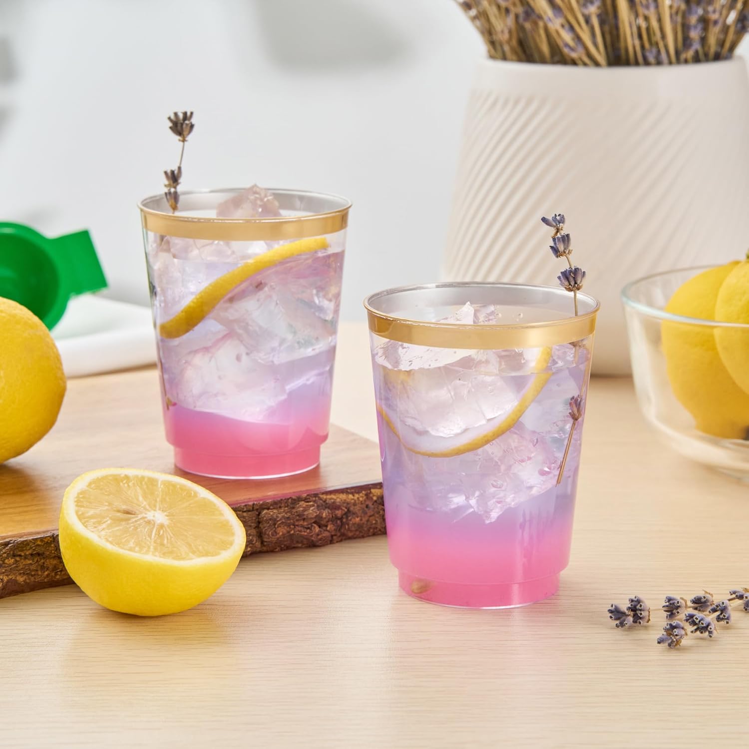 Restaurantware Party Cups 10 oz Pack of 500 Clear Plastic Cups with Gold Rim Disposable, Durable Plastic Glasses Cold Food-Friendly Tumblers for Cocktails at Birthday Parties, Pool Parties