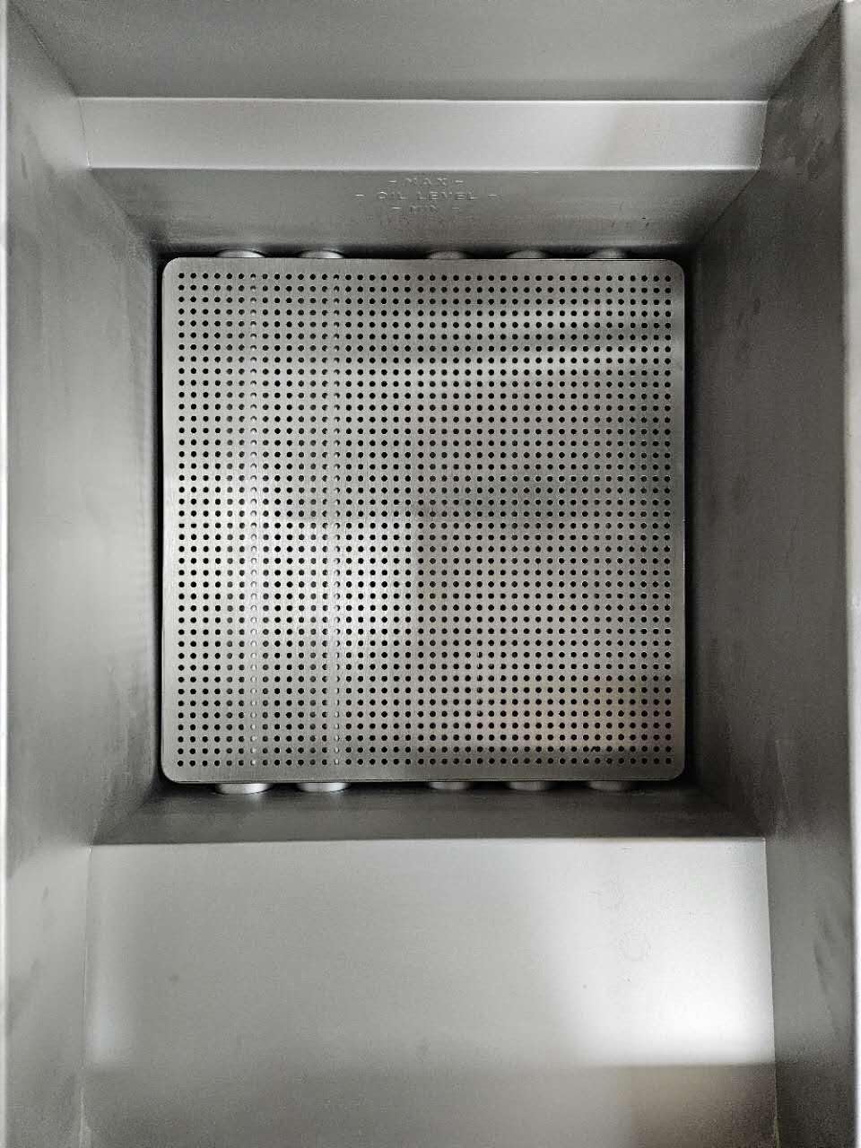 Stainless Steel Deep Fryer Screen (Dimensions :17-1/2" x 17-1/2")