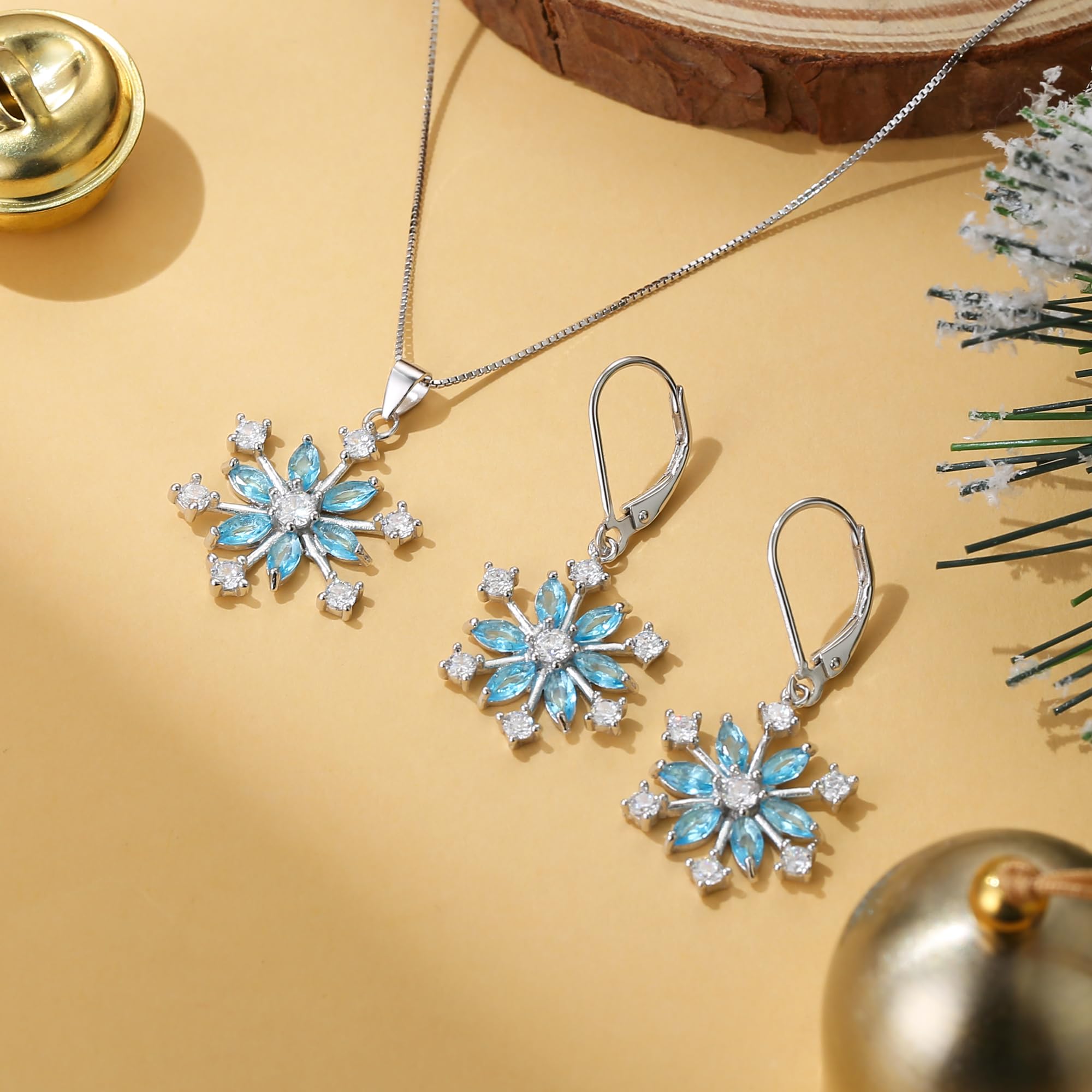 EVER FAITH Schneeflocke Schmuckset Sterling Silber Zirkon Winter Snow Weihnachten Halskette und Leverback Ohrringe Set