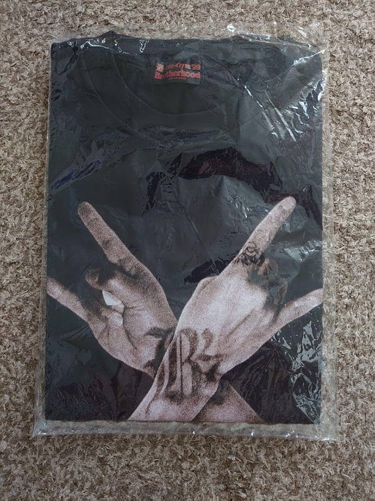 Amazon.co.jp: b'z brotherhood tシャツ 稲葉浩志 松本孝弘 : おもちゃ