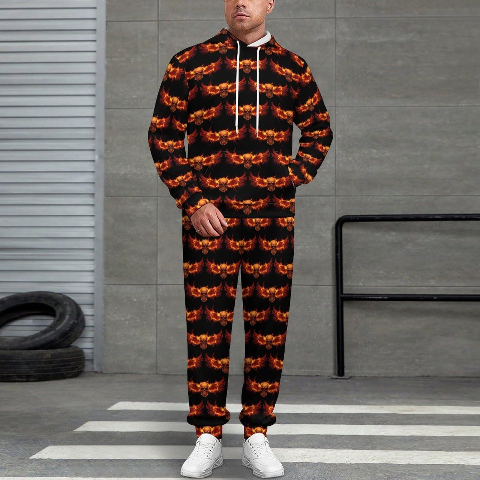 Teschio con ali fuoco tute per gli uomini manica lunga felpa con cappuccio e pantaloni della tuta moda