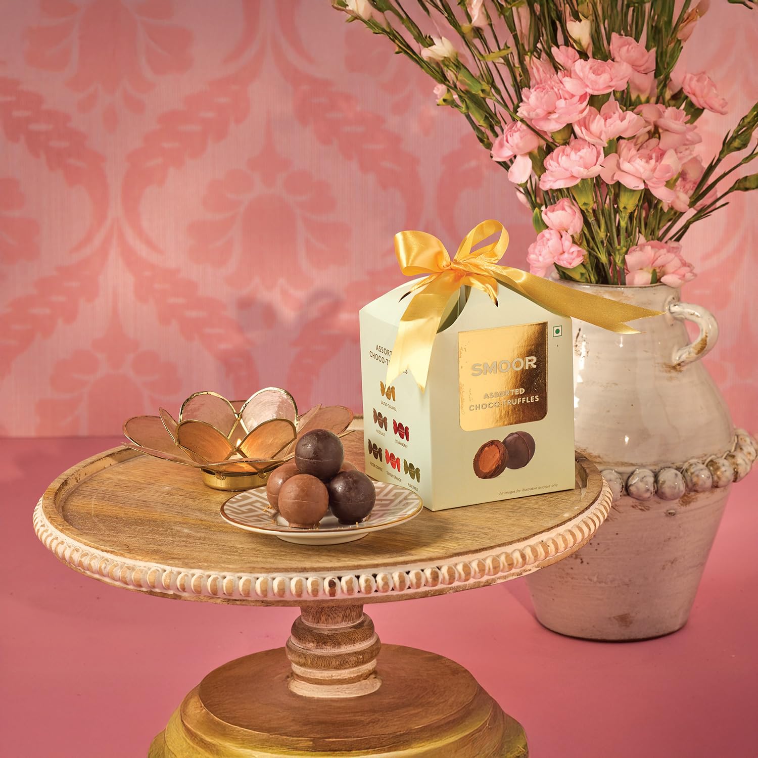 SMOOR Assorted Choco Truffles Box|Premium Chocolate Gift Box|Luxury Gift Hamper For Festive, Birthday,Anniversary, & Special Occasions | Box Of 16 (244 Gram)