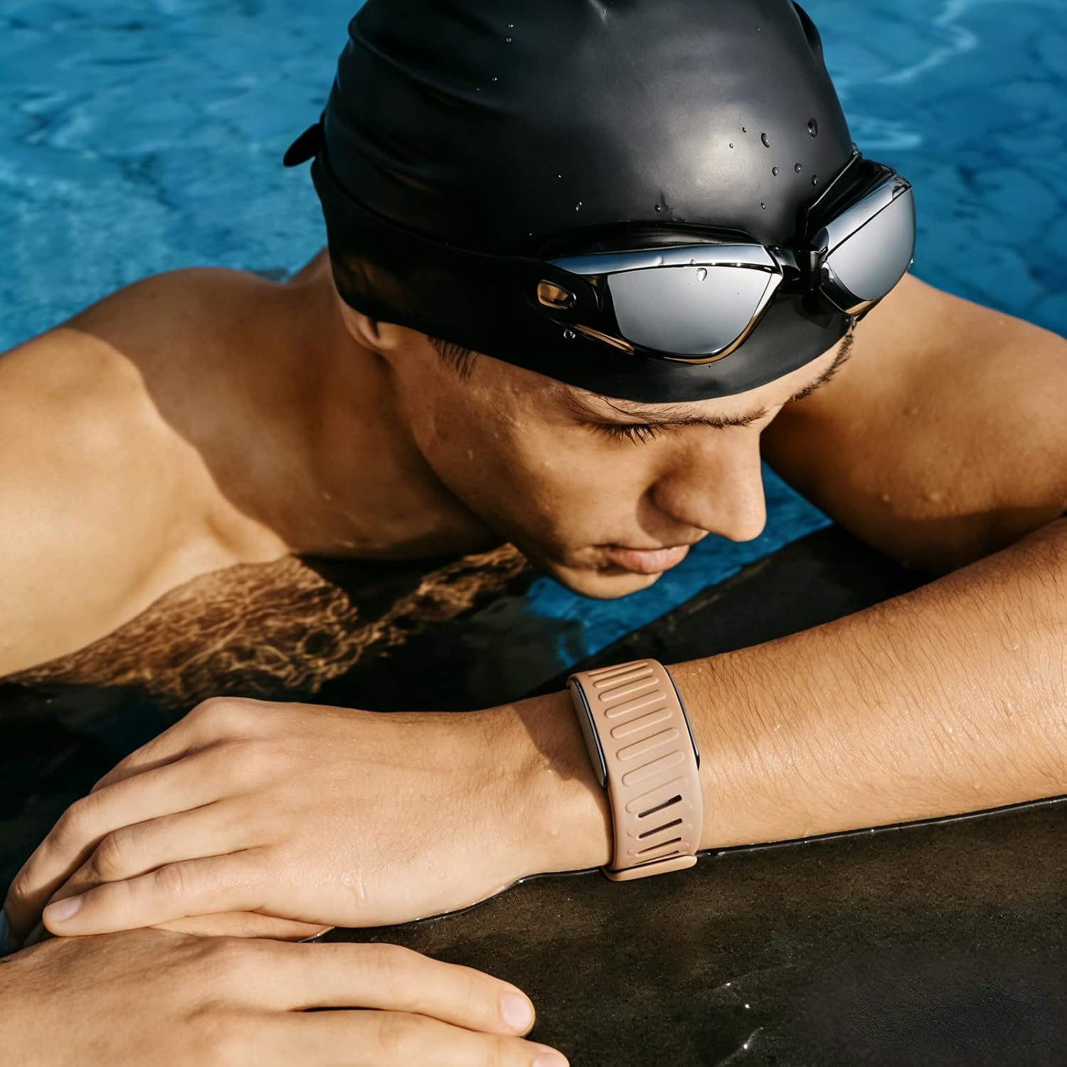 Quick-Dry Silicone Sport Band for WHOOP 4.0 Band Strap For Men Women,Breathable Waterproof Sport Adjustable Replacement Wristbands Straps for Whoop 4.0 Bands 5.5"-8.27" (140mm-210mm)