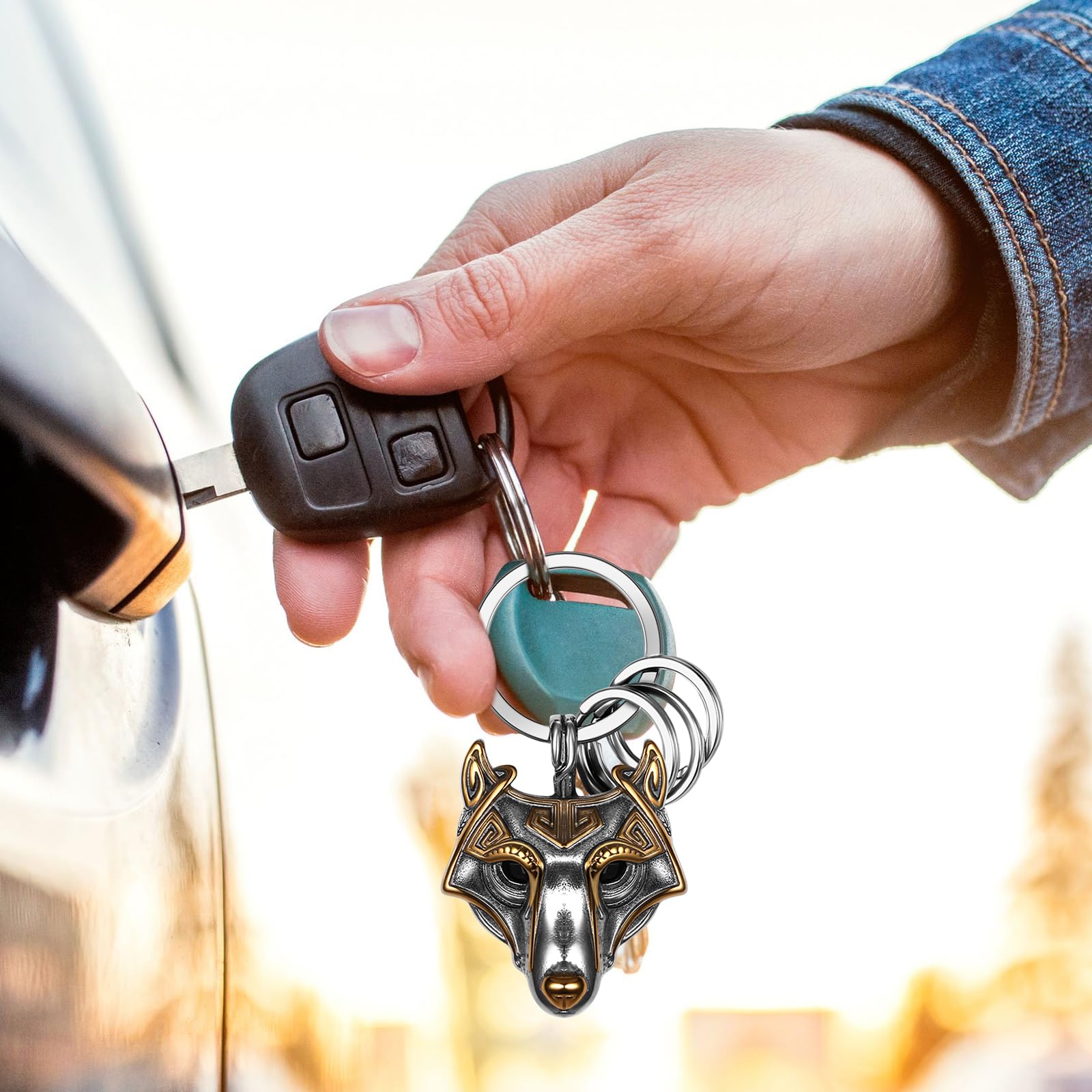 OIDEA Norse Viking Keychain for Men: Silvergold Vintage Celtic Knot Wolf Head Key Chain Stainless Steel Key Rings Amulet Jewelry Birthday Father's Day Gift for Mens