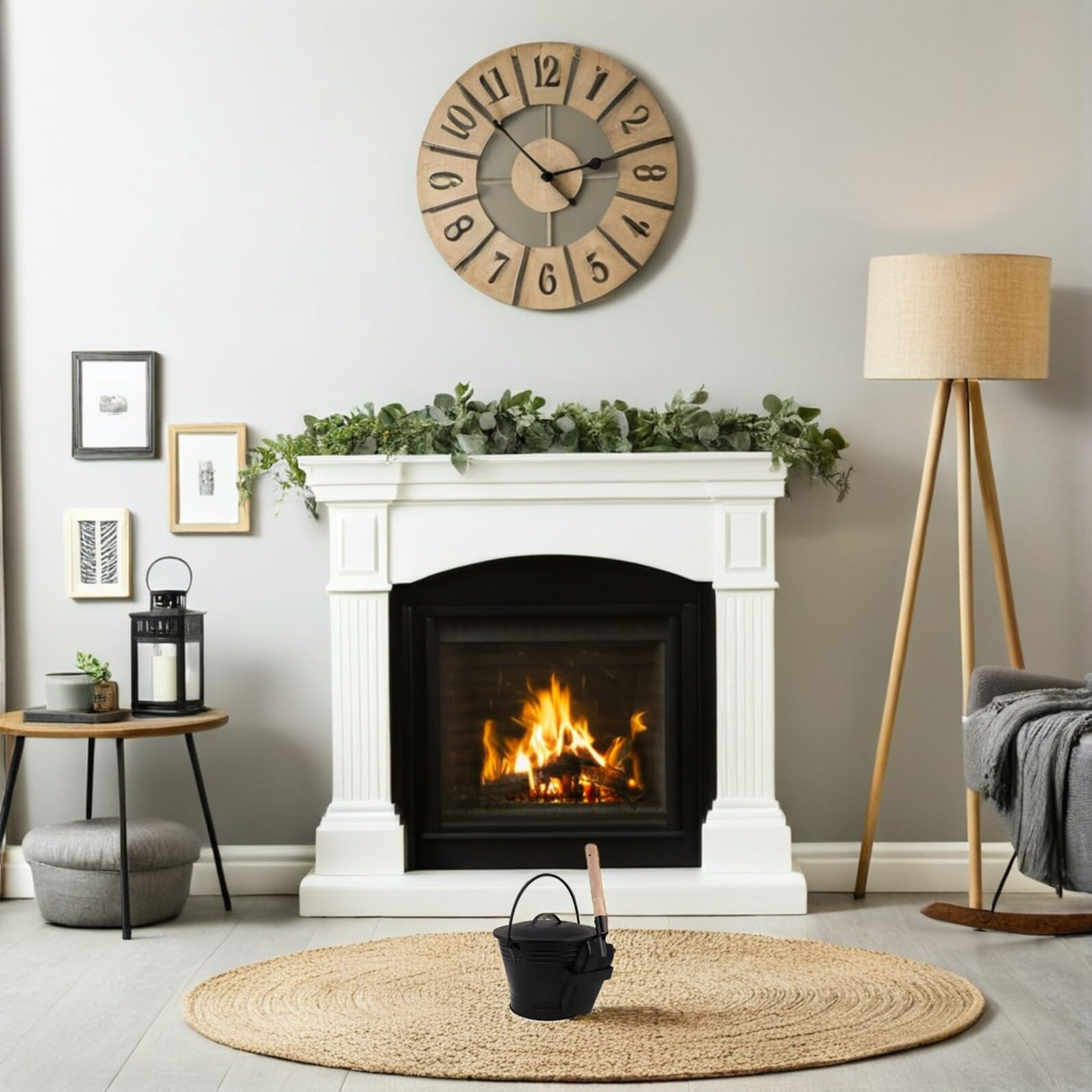 Secchio per Cenere con Coperchio in Ferro, Set 1 Nero | Manico in Legno Antiscivolo, Paletta per Cenere Inclusa, Resistente alla Ruggine