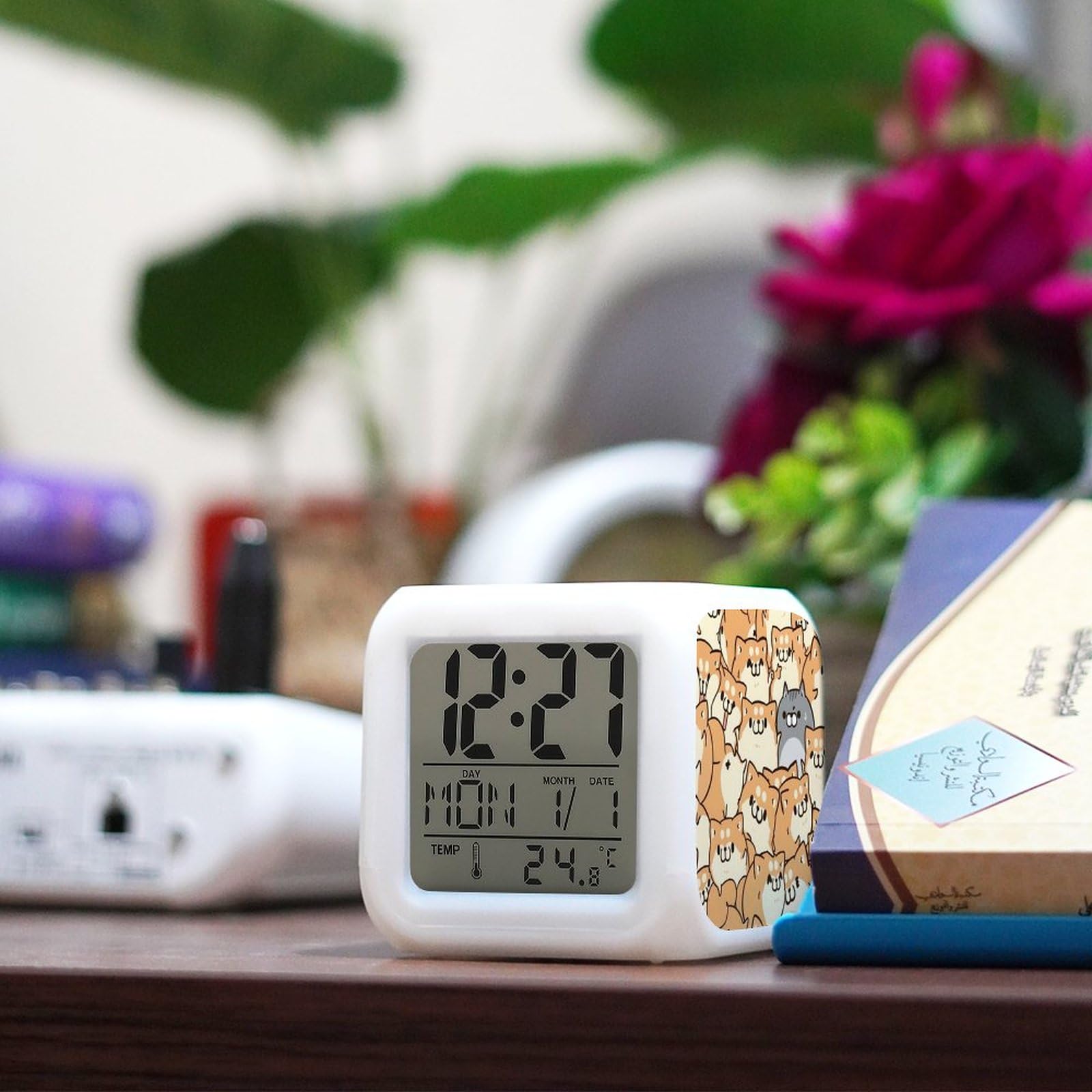 Amazon.co.jp: 目覚まし時計 可愛い 柴犬 犬柄 動物柄 置き時計