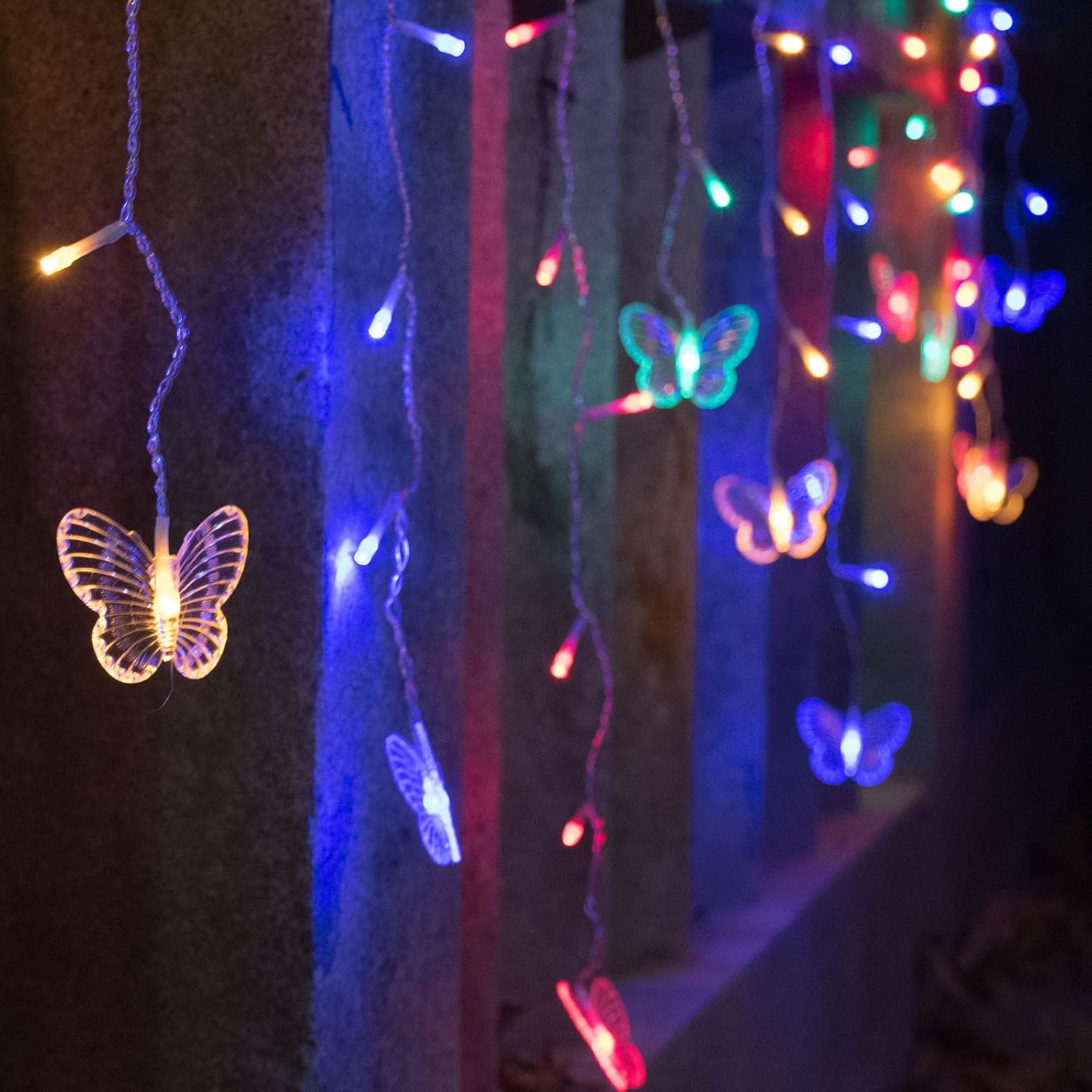 Butterfly Solar Lights Outdoor 13ft LED Fairy Curtain Light with Remote, USB Rechargable Waterproof Solar Firefly Lights Butterfly Decor for Garden Patio Fence Balcony Yard Tent Easter (Multicolor)
