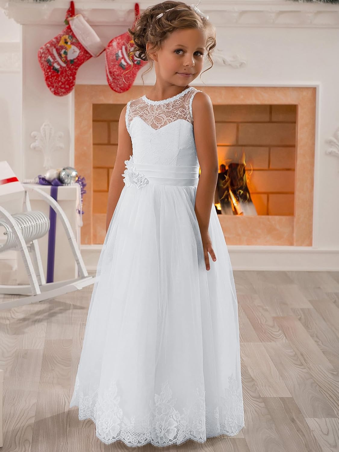 Lace Embellished A-Line Sleeveless Girls Wedding Party Dresses