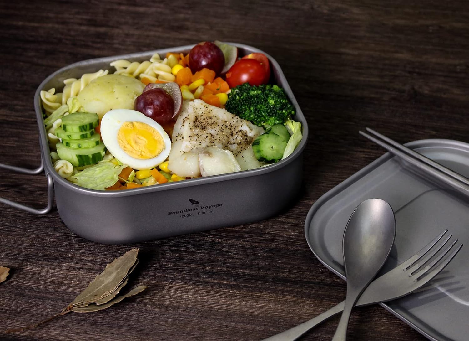 iBasingo 1000ml Titanium Military Mess Tin Outdoor Camping Cookware with Lid & Folding Handle Lightweight Frying Pan Single Layer Square Lunch Box Portable Hiking Backpacking Cooking Kit Ti2084C
