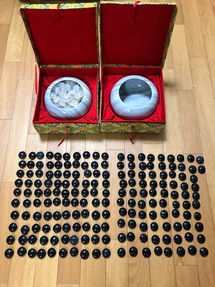 囲碁　碁石&碁盤セット　※キャリー付き 楽天市場】囲碁セット 木製9路盤セット（プラ碁石椿・碁笥付
