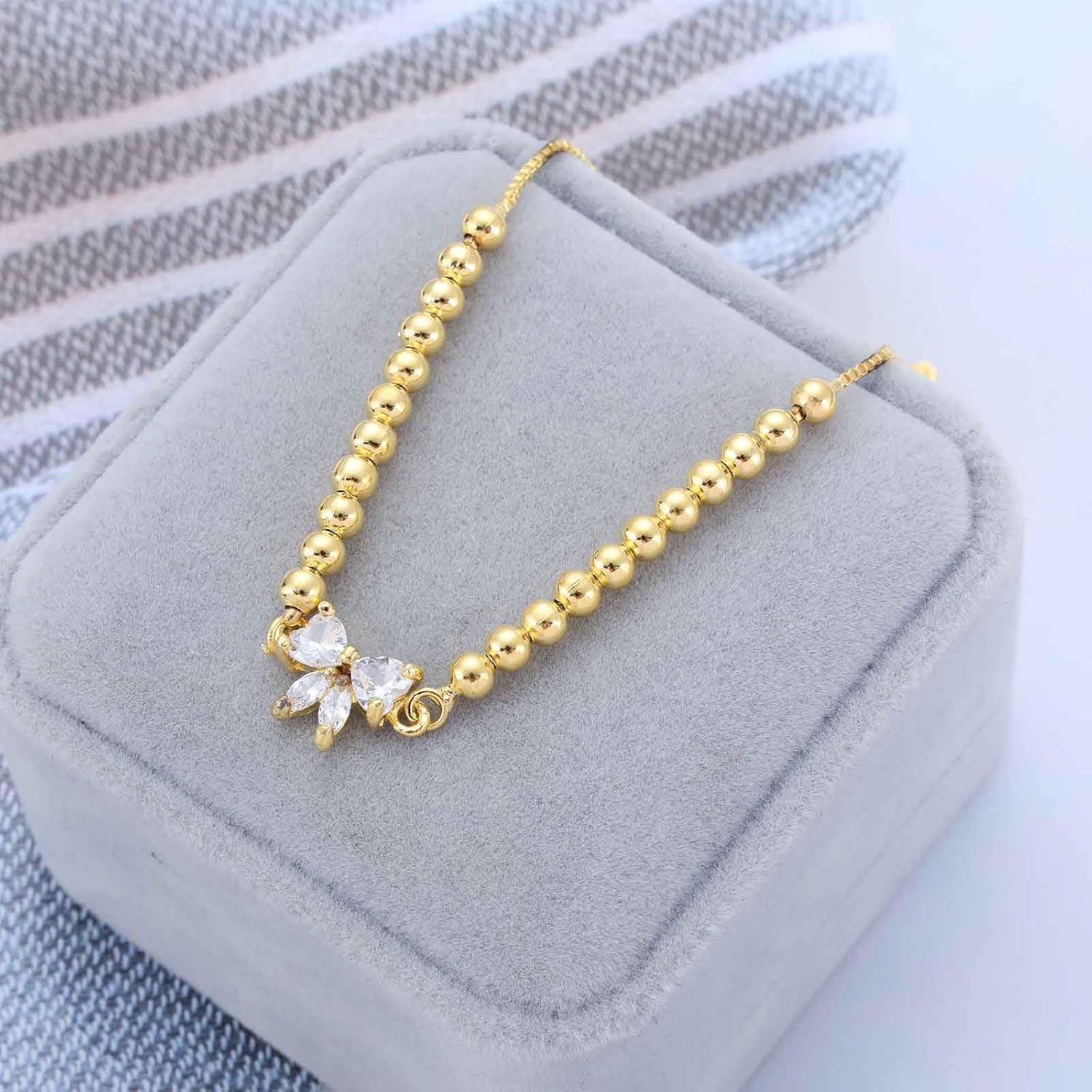 Vintage Tiny Rhinestone Butterfly Bracelet Gold Bead Chain Bracelet Cz Butterfly Hand Chain Bracelet Adjustable Beaded Crystal Bracelet Hand Chain Jewelry for Women - Image 4