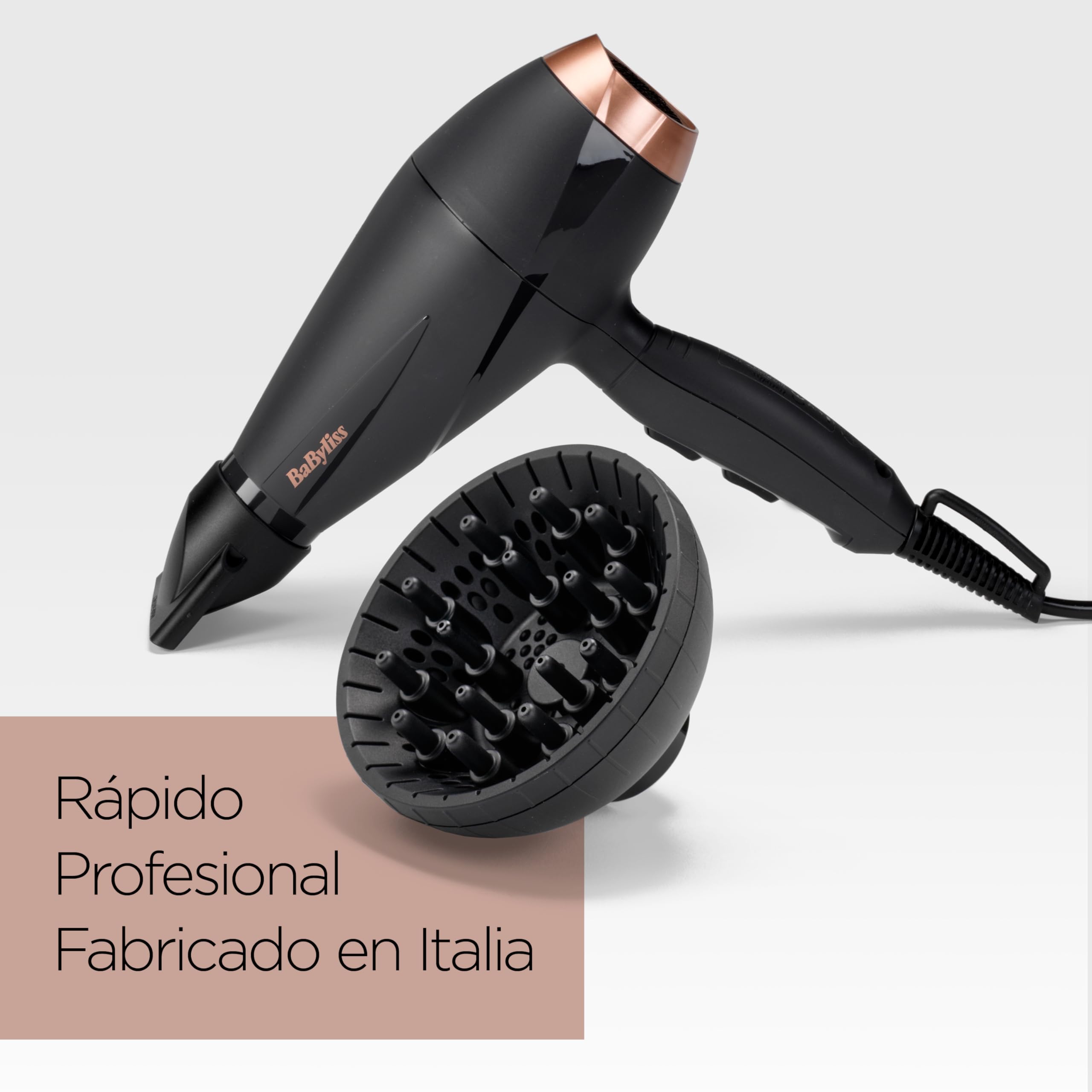 BaByliss Secador de Pelo Smooth Pro con Difusor - Secador Potente de 2100W, Fabricado en Italia, Tecnología iónica antiencrespamiento, 3 ajustes de temperatura y 2 Velocidades, Negro, 6709DE