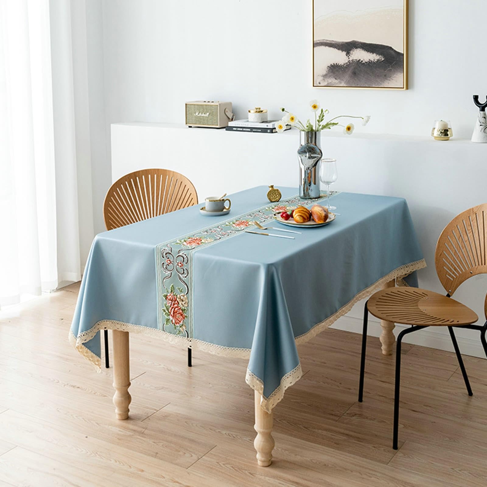 Nappe rectangulaire bleue anti-tache en polyester 150x180 cm pour table propre