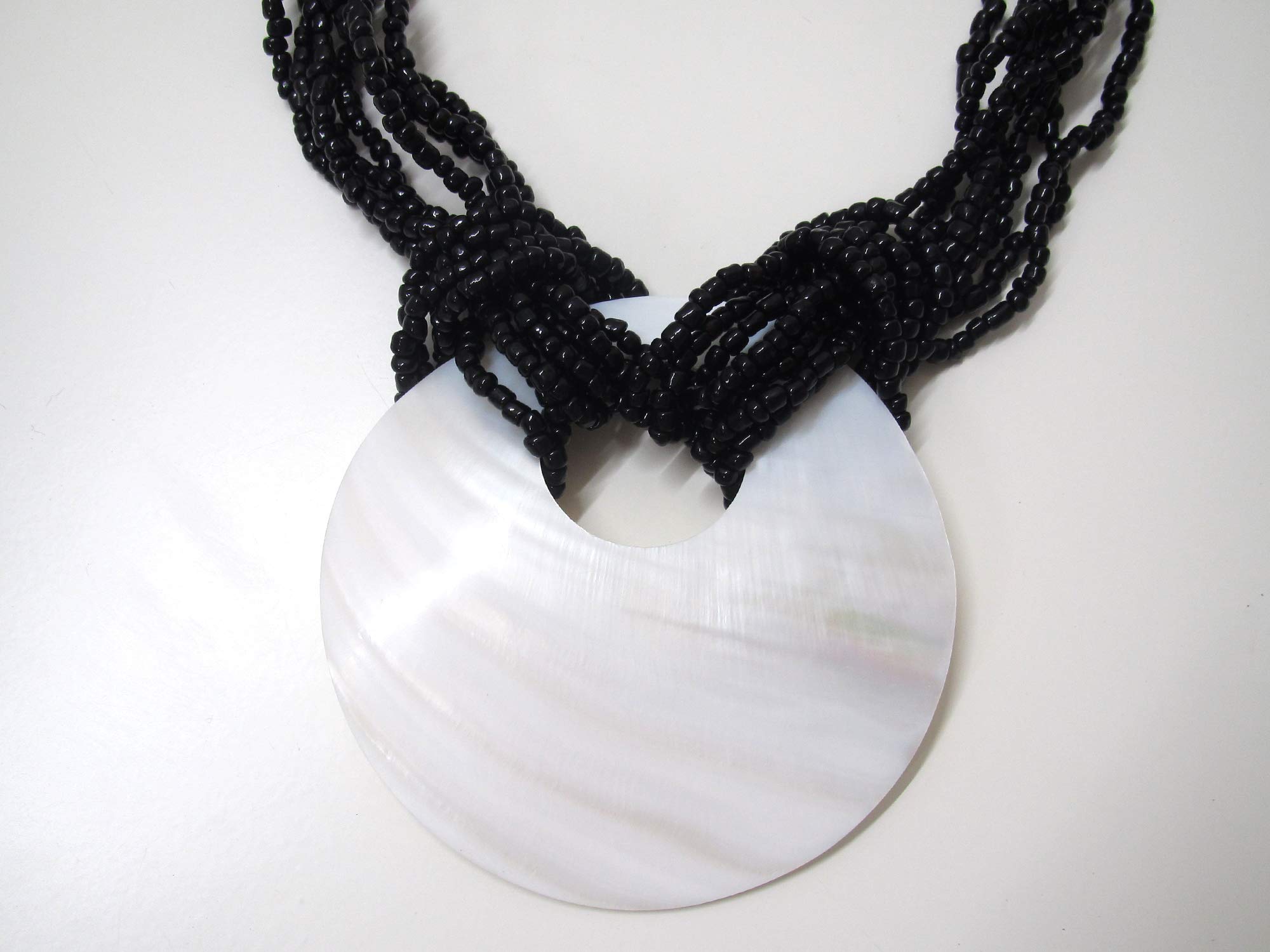 フラダンス用貝殻ネックレス、ブレスレット全9点 フラダンス用貝殻ネックレス、ブレスレット全9点 フラダンス用