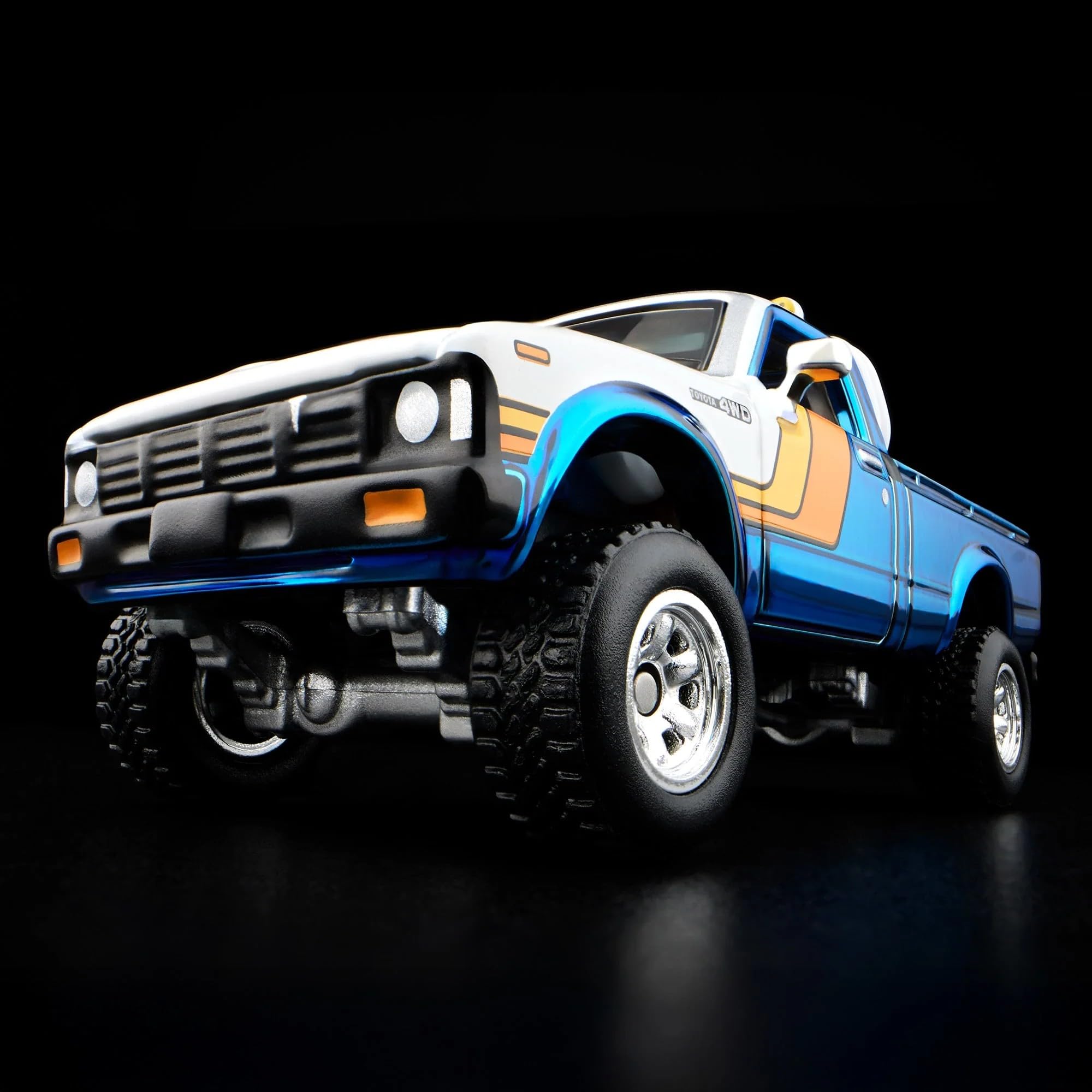 【匿名発送】ホットウィール 1/64 RLC限定 '81 トヨタ SR5 4WD Hot Wheels RLC '81 Toyota SR5 4WD Pickup Truck, Spectraflame Ice