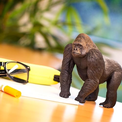 Miniatura 7 de Safari Ltd Wildlife Wonders Silverback Gorilla - Construcción de calidad a partir de materiales libres de ftalatos plomo y BPA para edades de 3 años