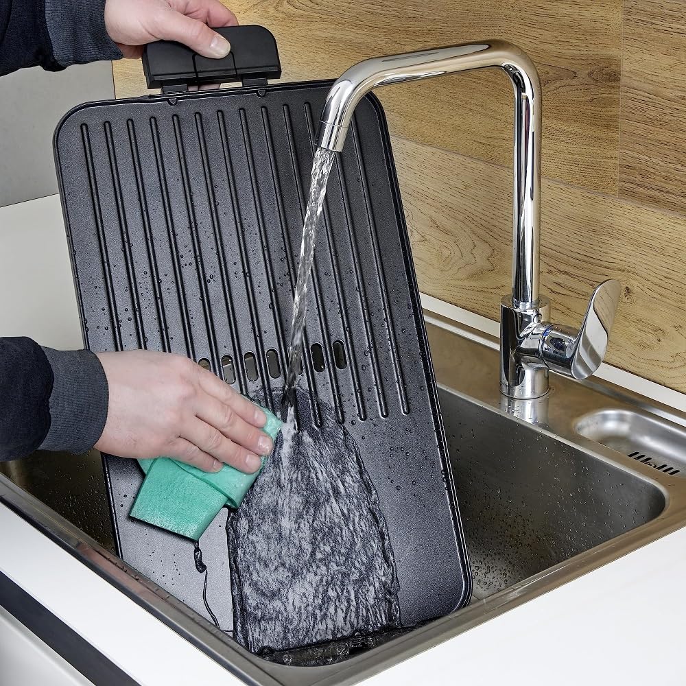 SEVERIN Parrilla Eléctrica, plancha grill de mesa, 2.300 W hasta 230°C, con revestimiento cerámico y pantalla LED, para carne, pescado, marisco y verdura, acero inoxidable y negro mate, PG 8564