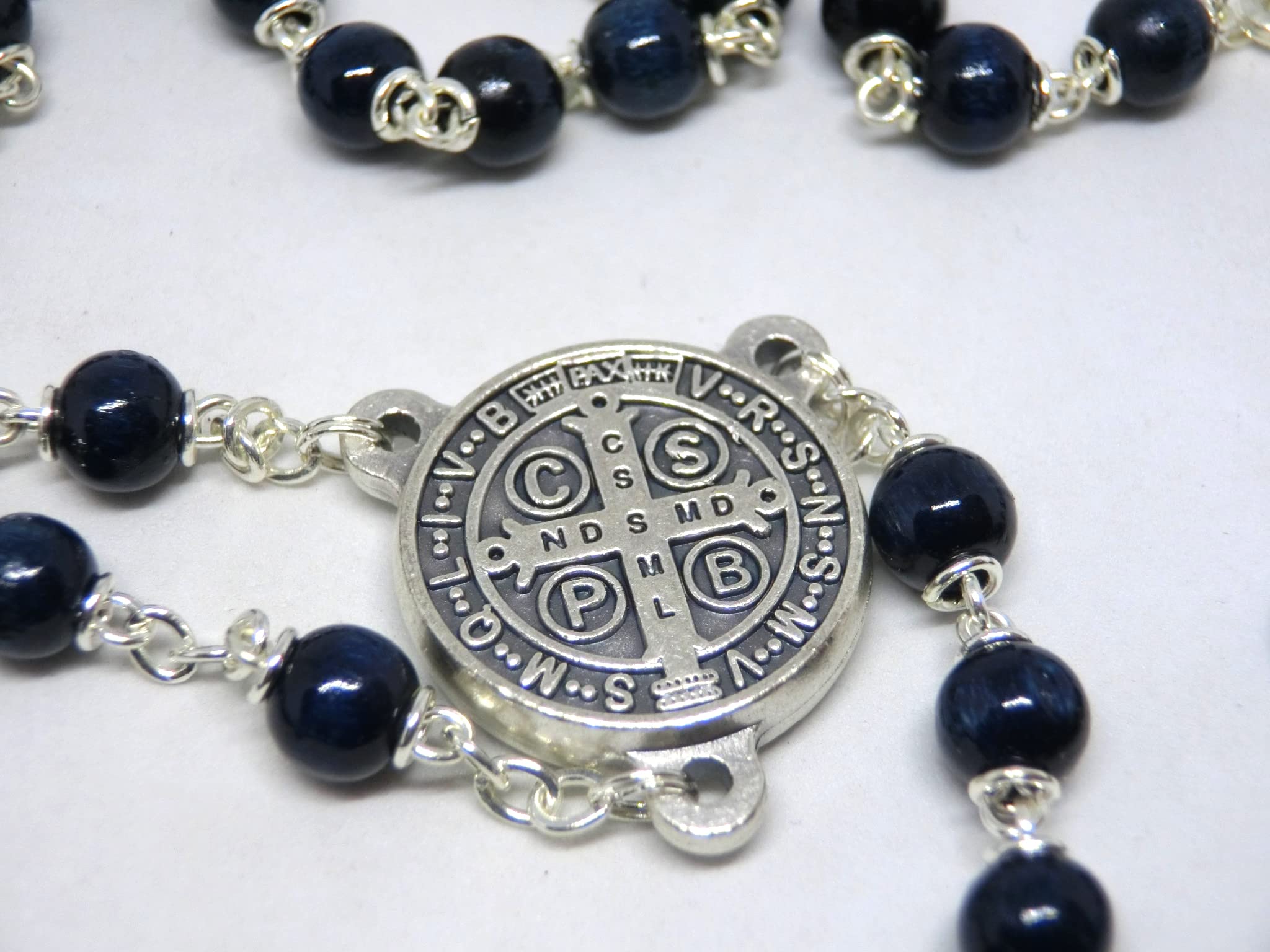 GTBITALY Blu Rosario di san benedetto in Legno 50 GRANI + 9 grani da Collo con medaglia crocera argento esorcista